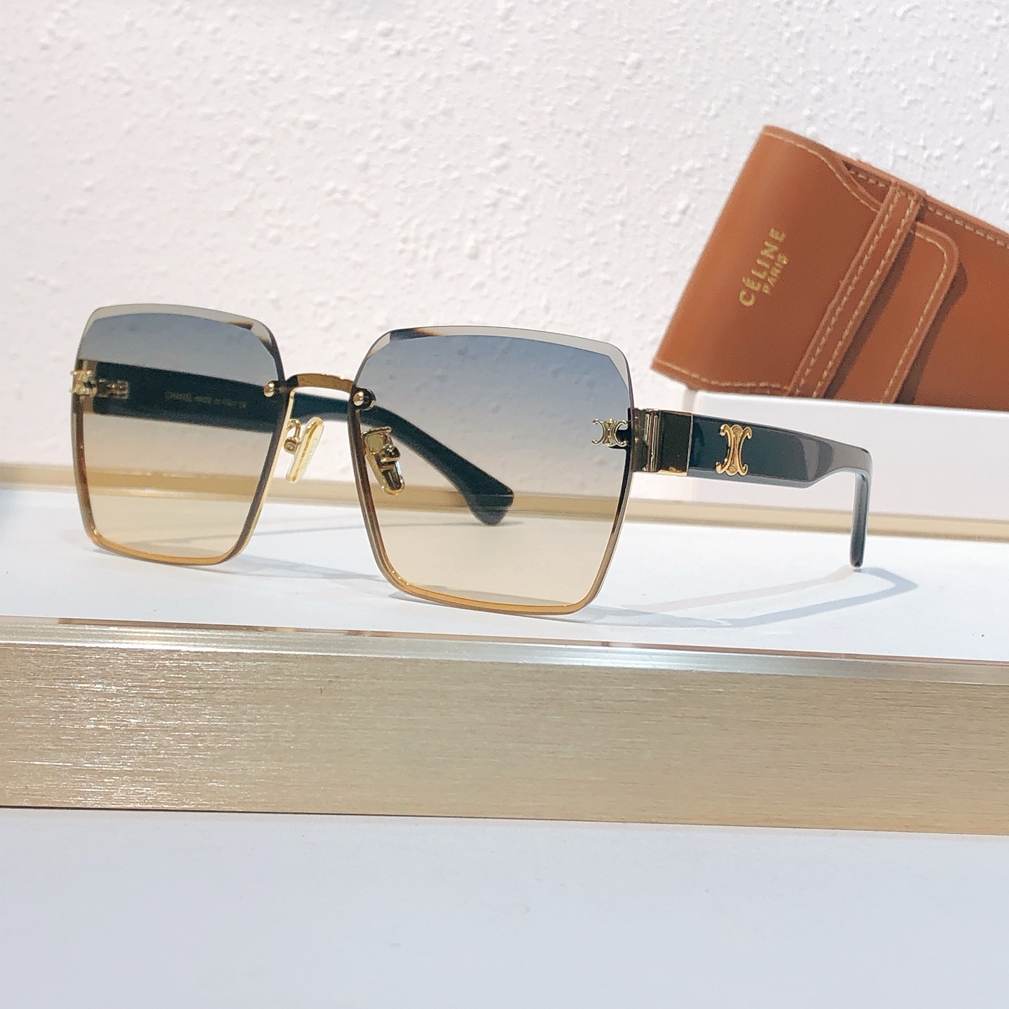Celine CELIN* MODEL: CL40237