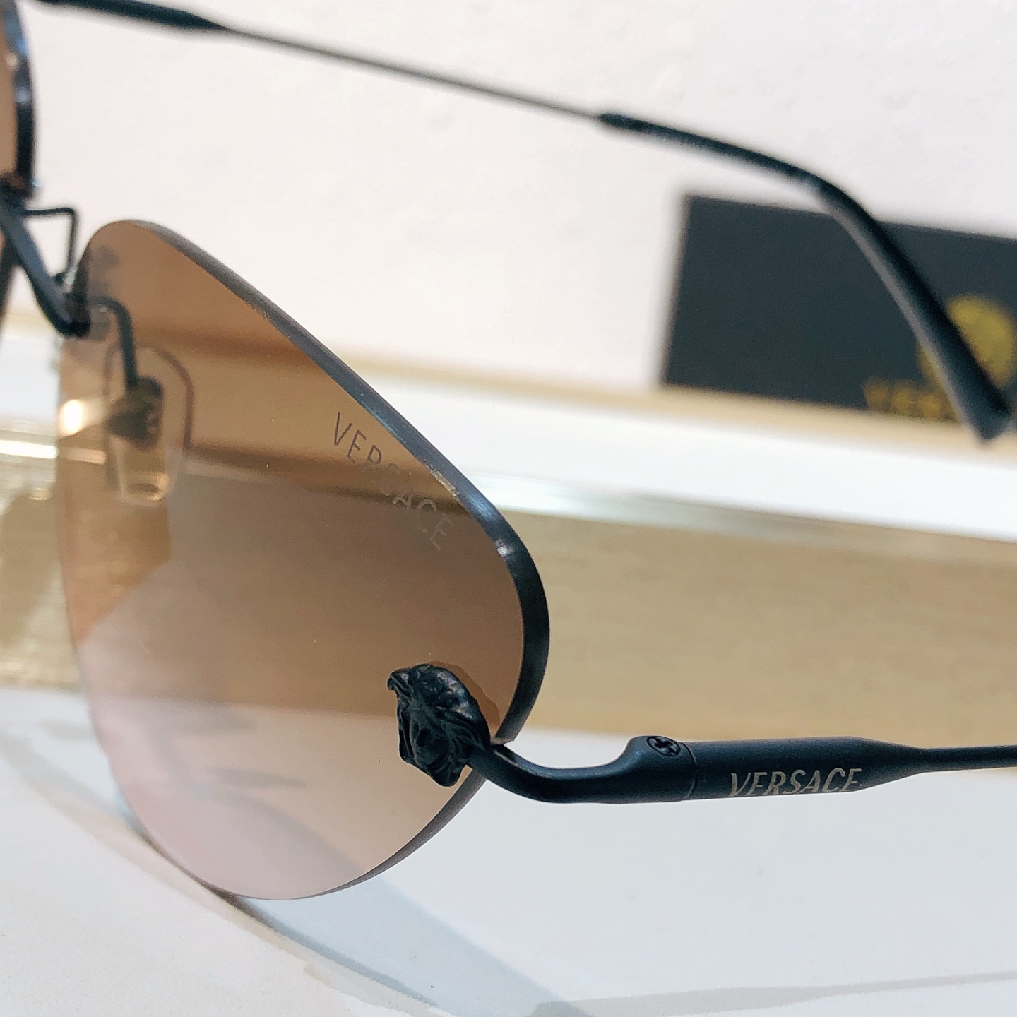Unknown VESRAC* MODEL：VE2281
