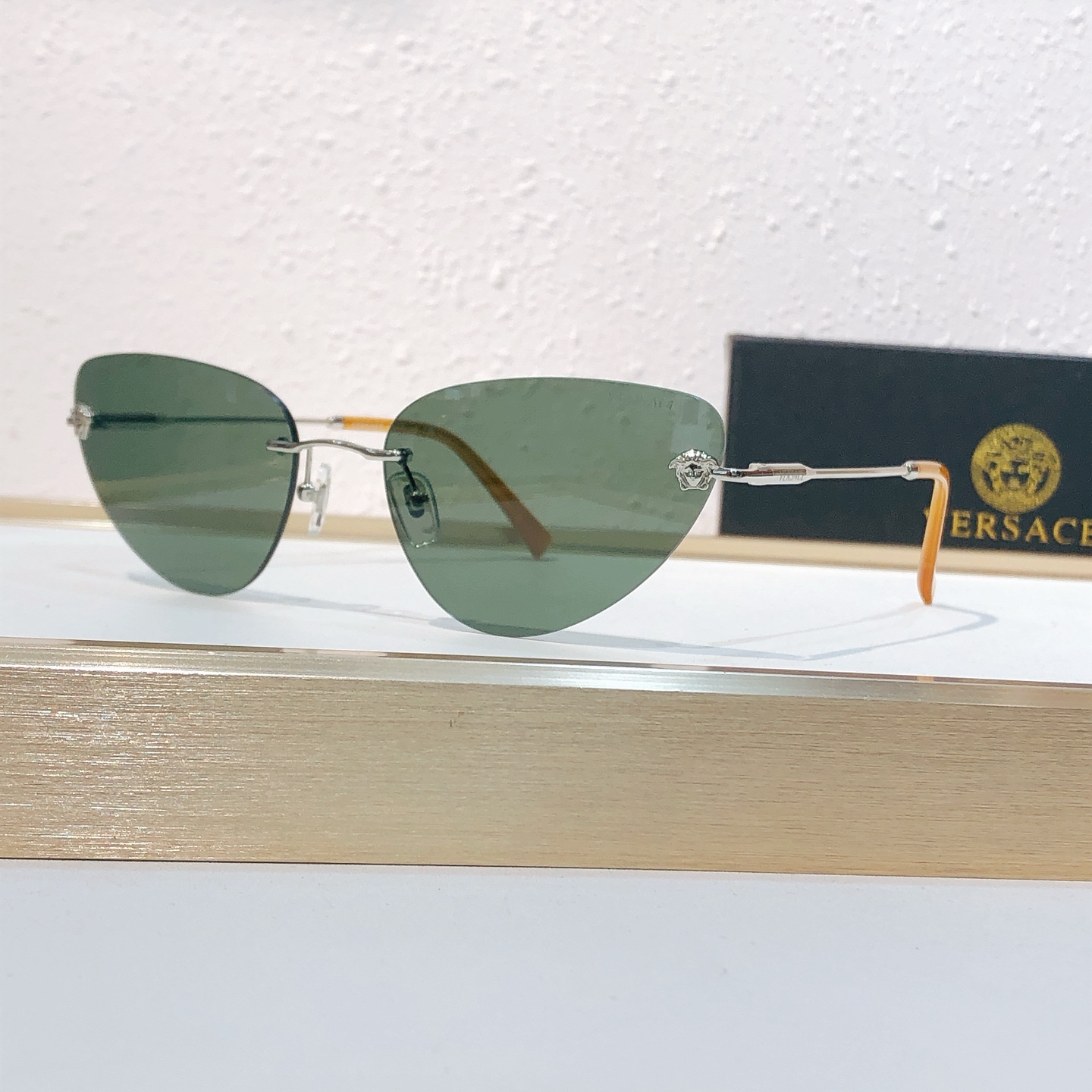 Unknown VESRAC* MODEL：VE2281