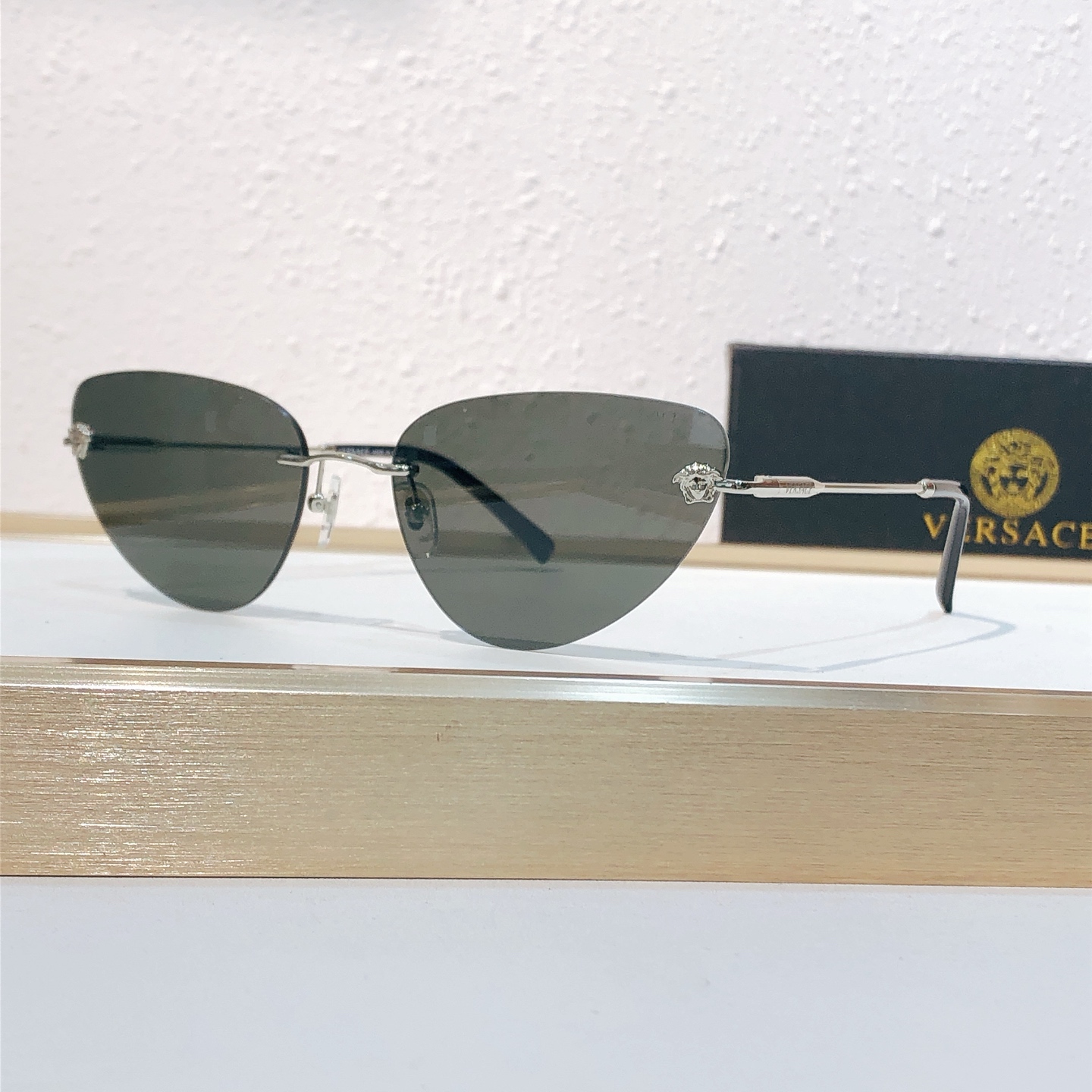Unknown VESRAC* MODEL：VE2281