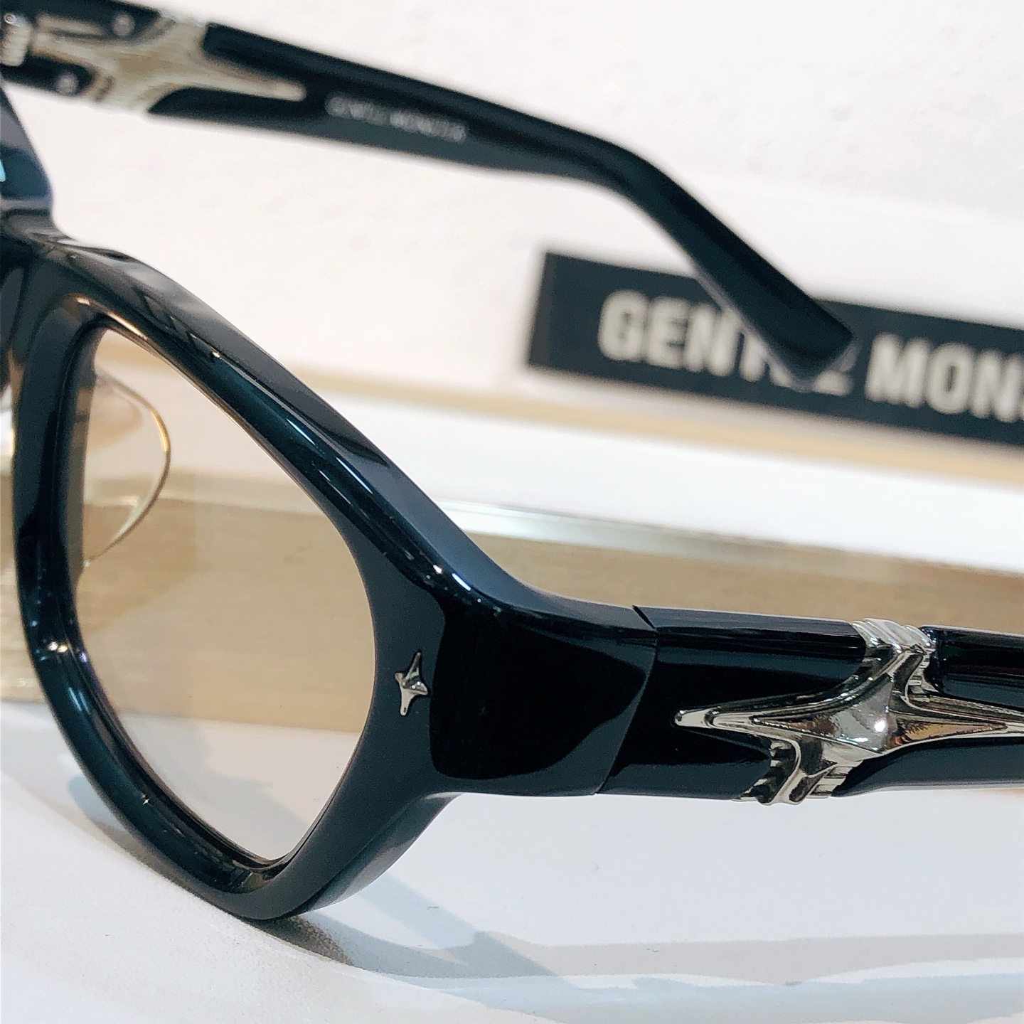 Gentle Monster Gentle Monster