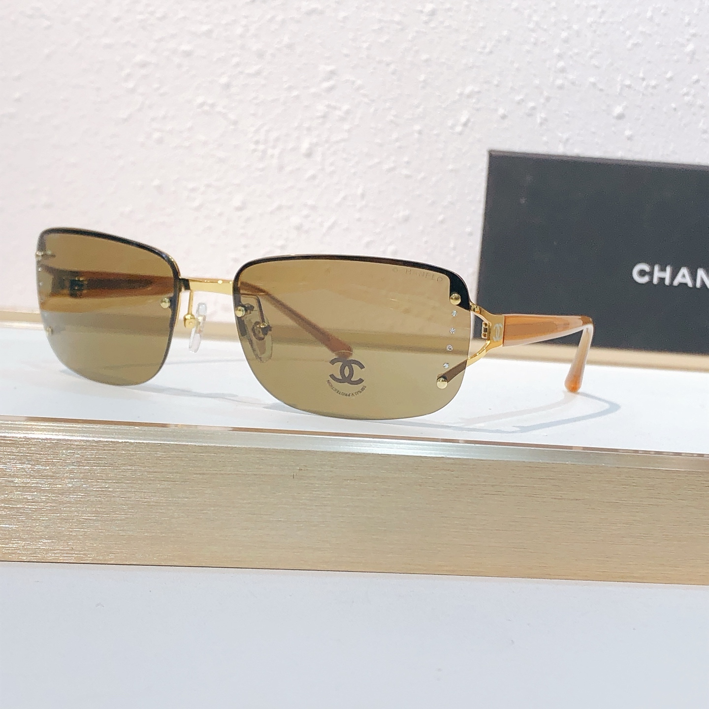 Chanel CHANEL*MODEL：CH5038