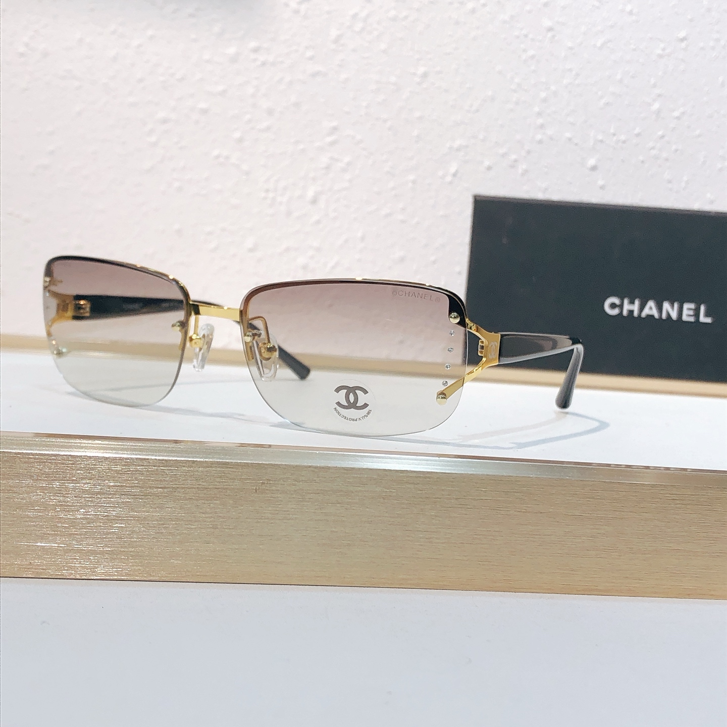 Chanel CHANEL*MODEL：CH5038