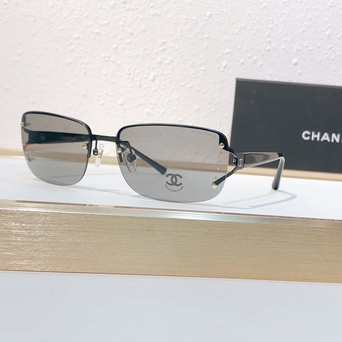 Chanel CHANEL*MODEL：CH5038