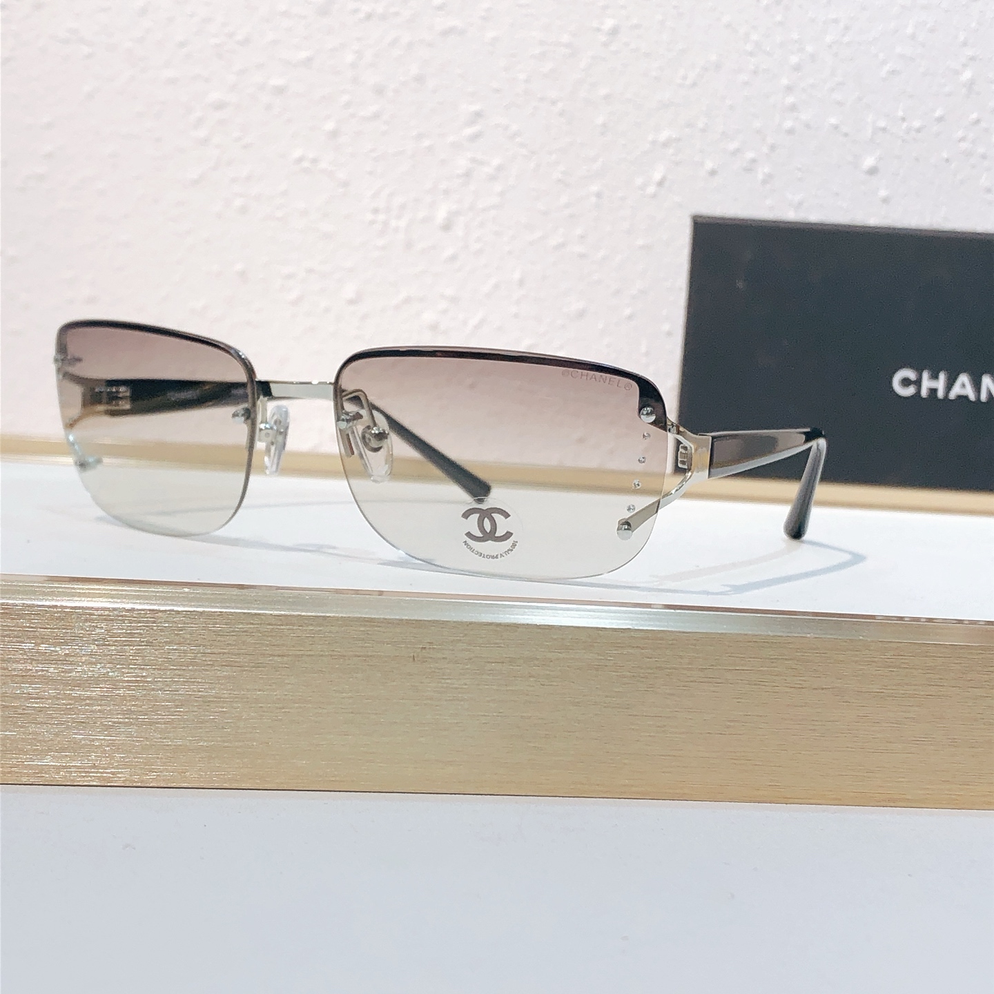 Chanel CHANEL*MODEL：CH5038