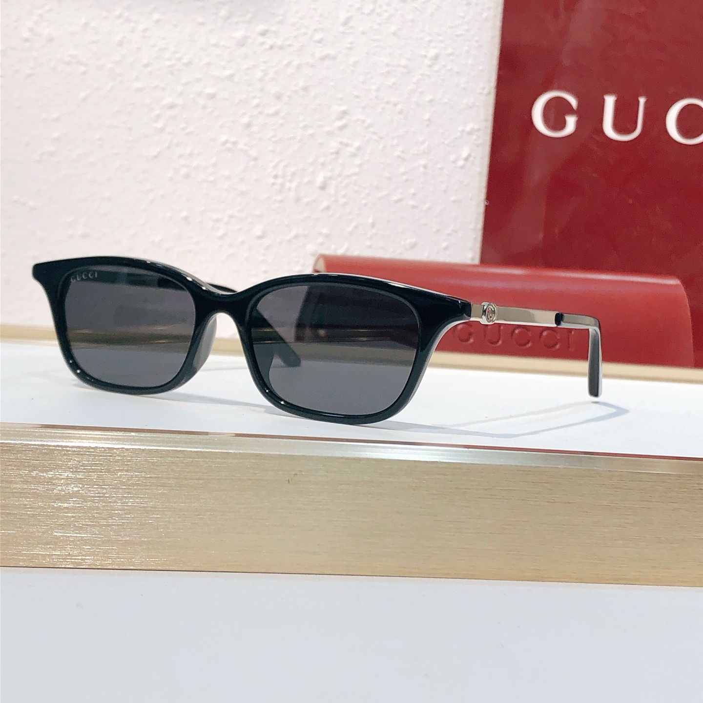 Gucci GUCC*