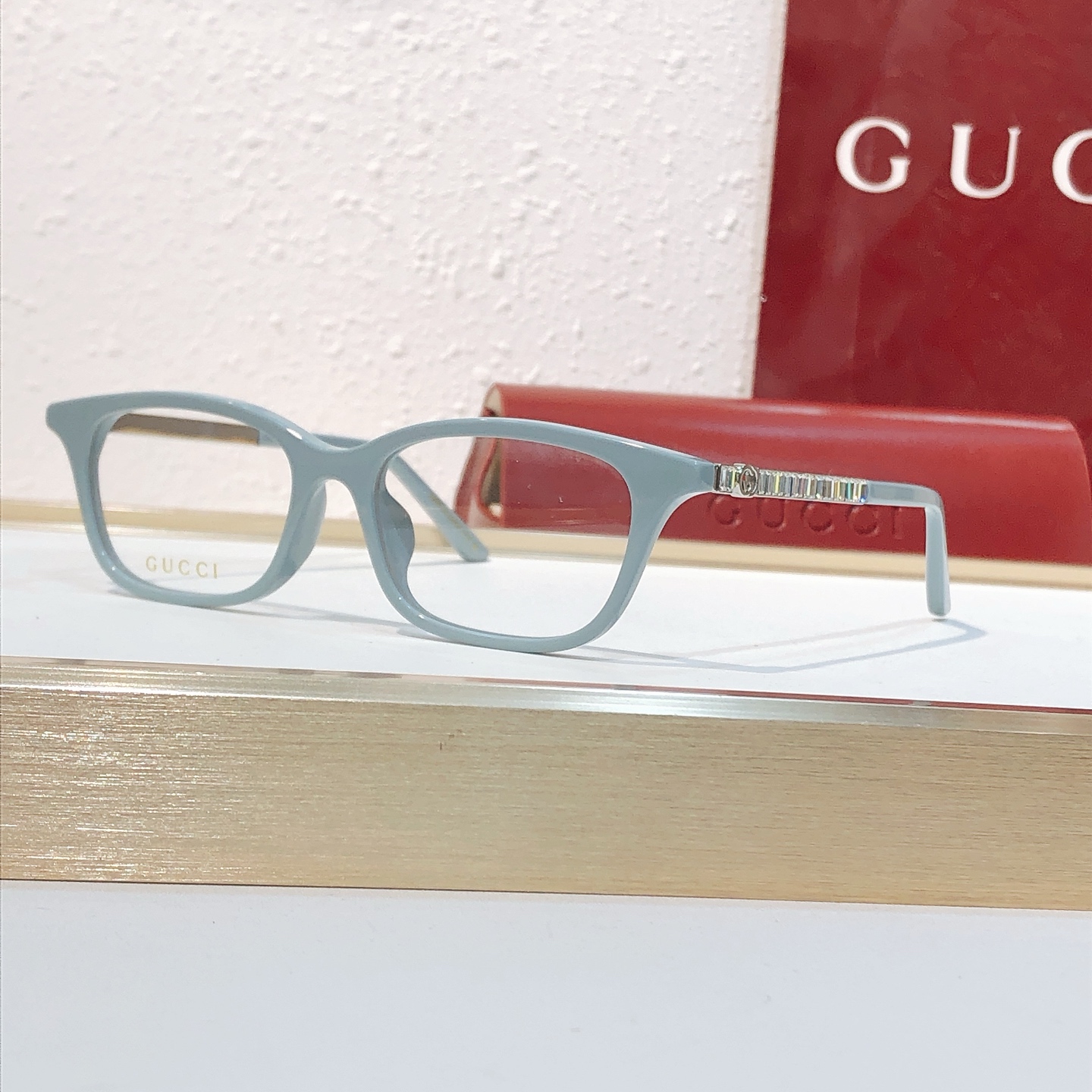 Gucci GUCC*