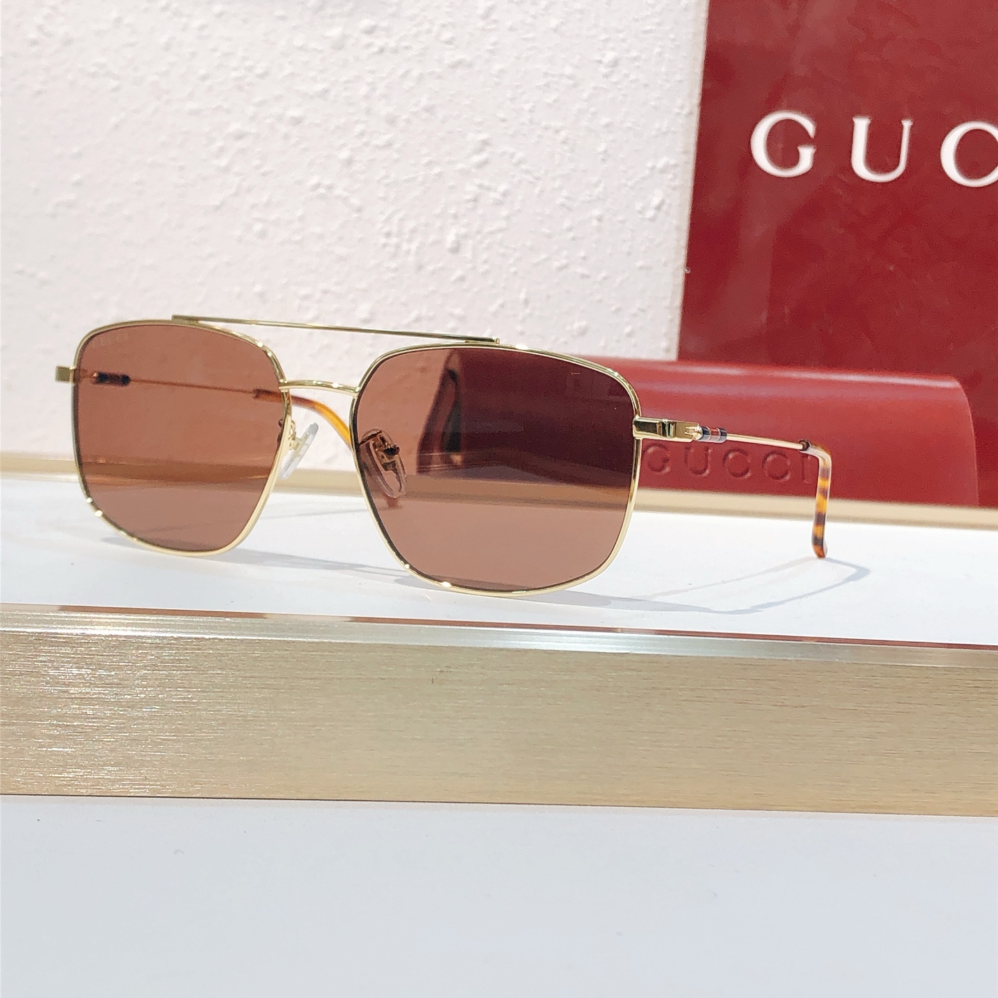 Gucci GUCC*
