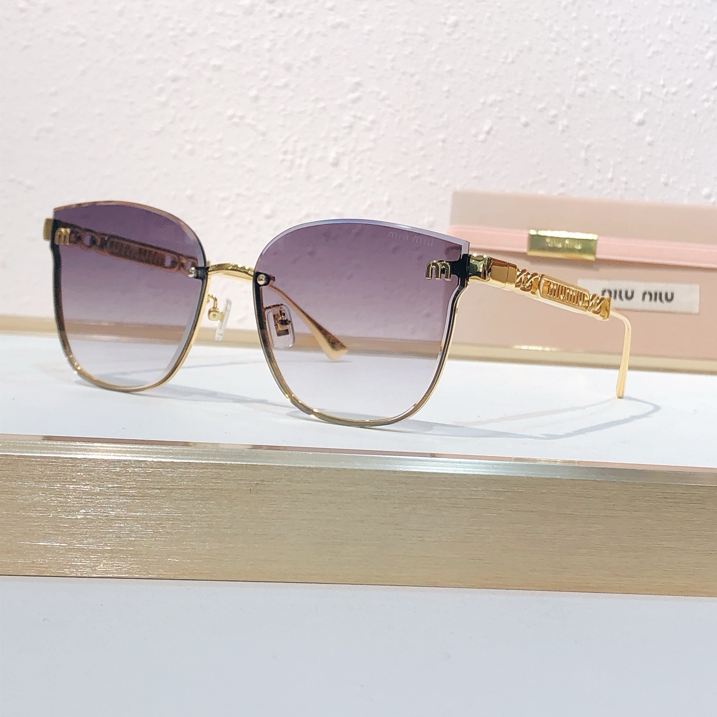 Miu Miu MIU M*