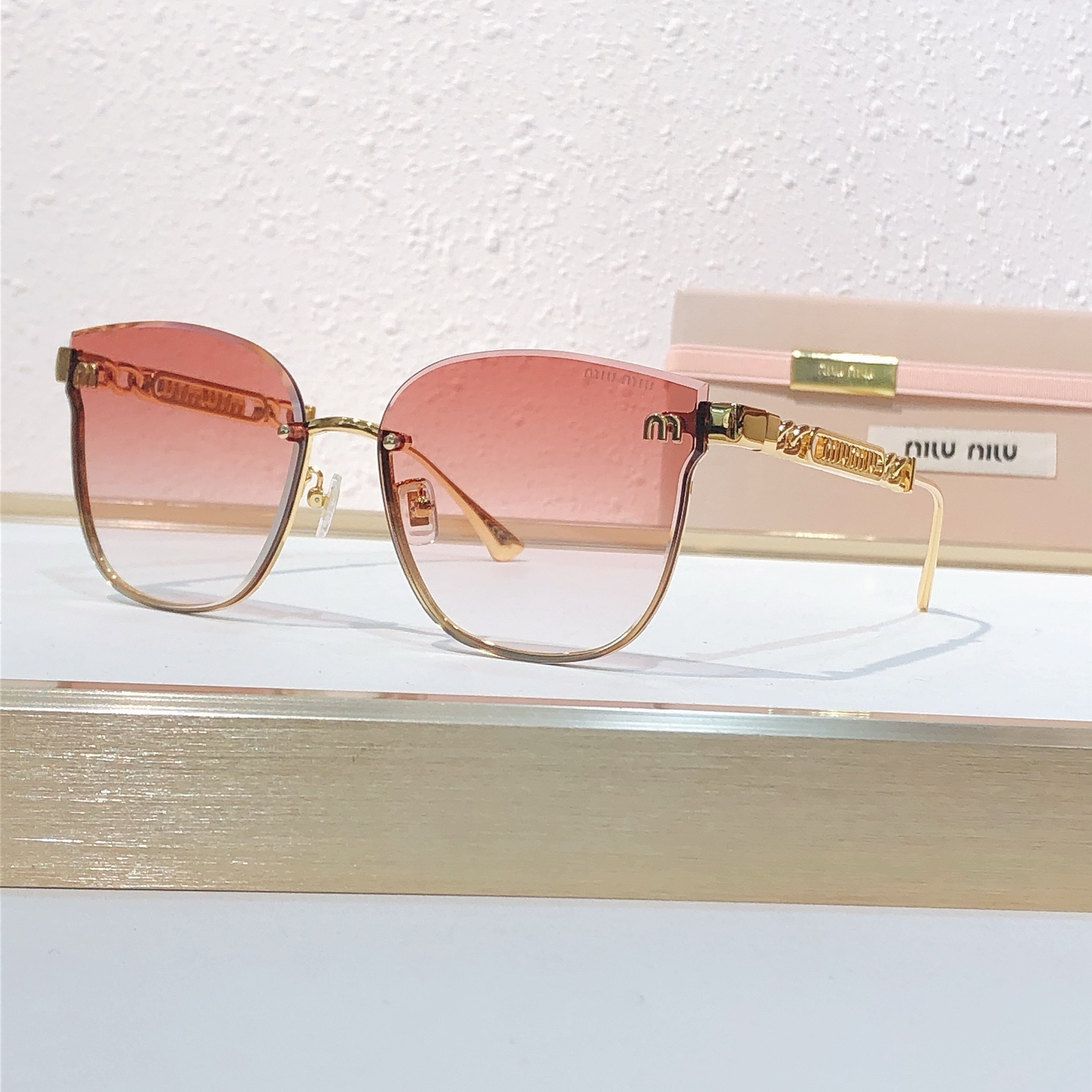 Miu Miu MIU M*