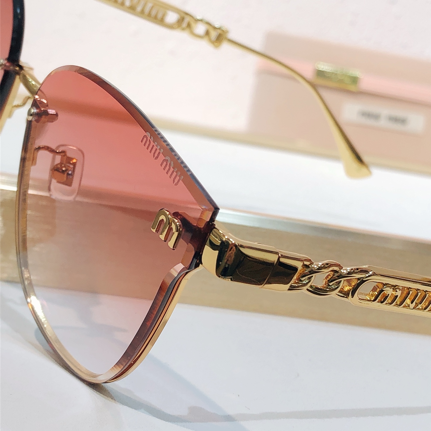 Miu Miu MIU M*