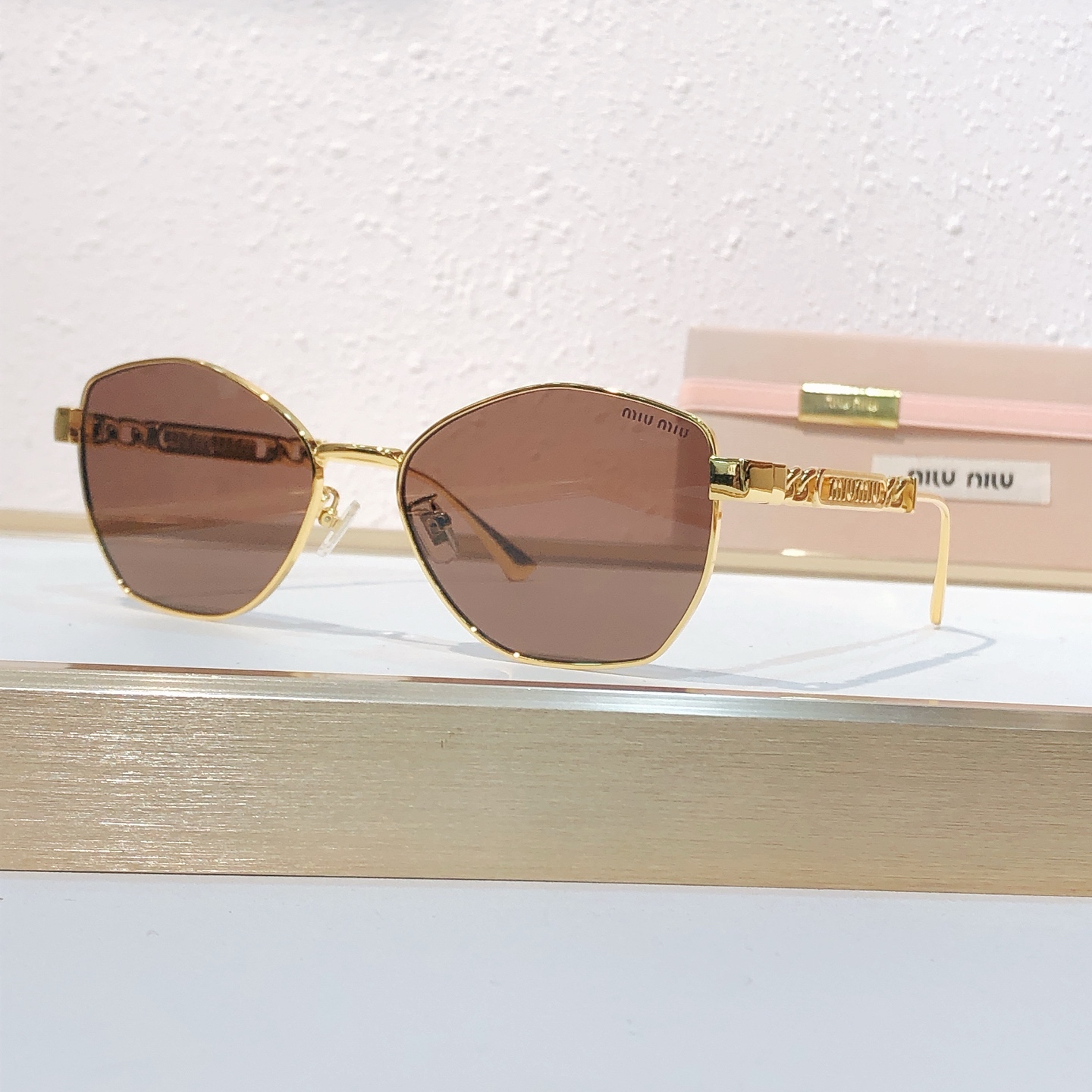 Miu Miu MIU M*