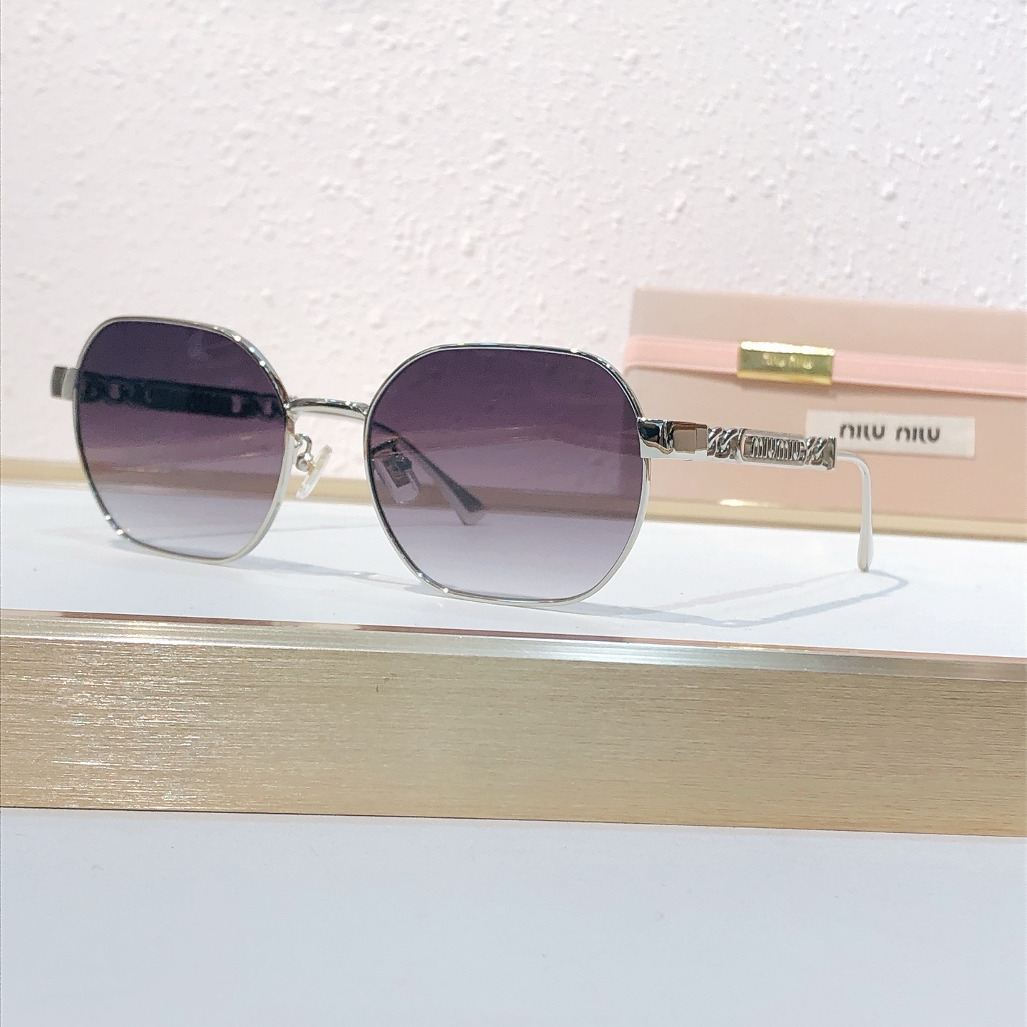Miu Miu MIU M*