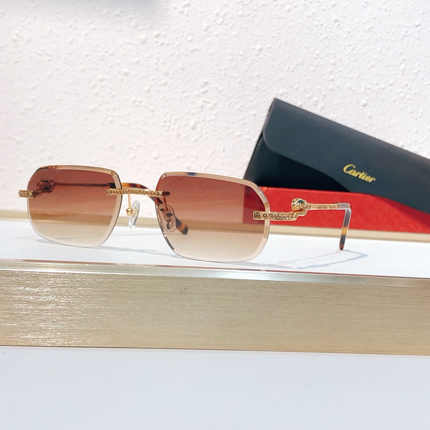 Cartier Cartie* MODEL：CT0727S SIZE:143 1001540，变色1001570