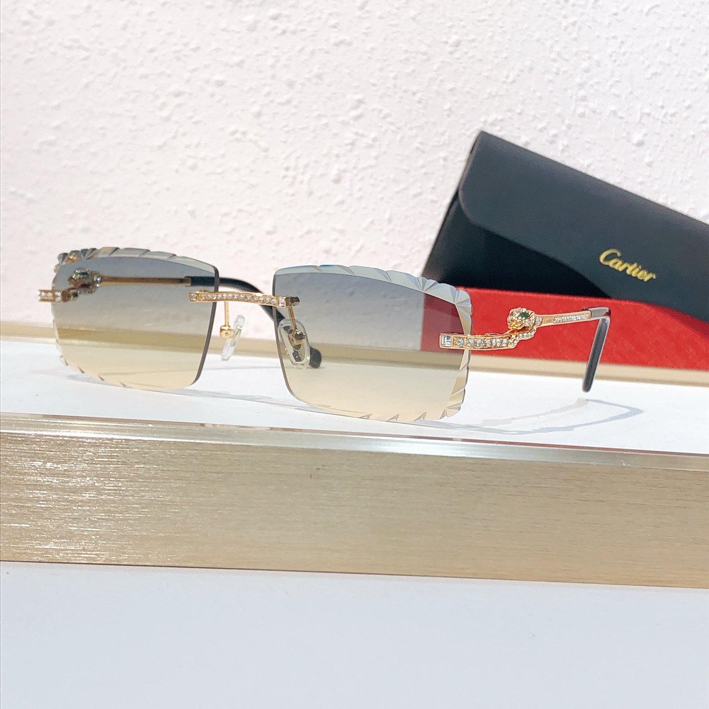 Cartier Cartie* MODEL：CT0724S SIZE:143 1001540，变色1001570