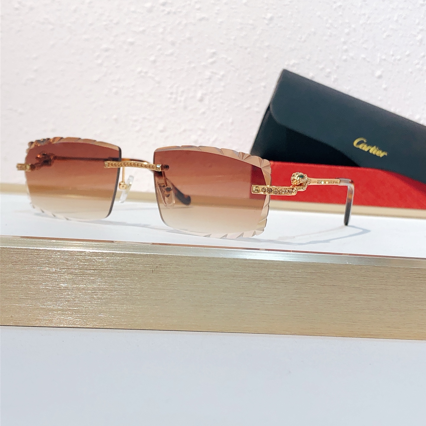Cartier Cartie* MODEL：CT0724S SIZE:143 1001540，变色1001570