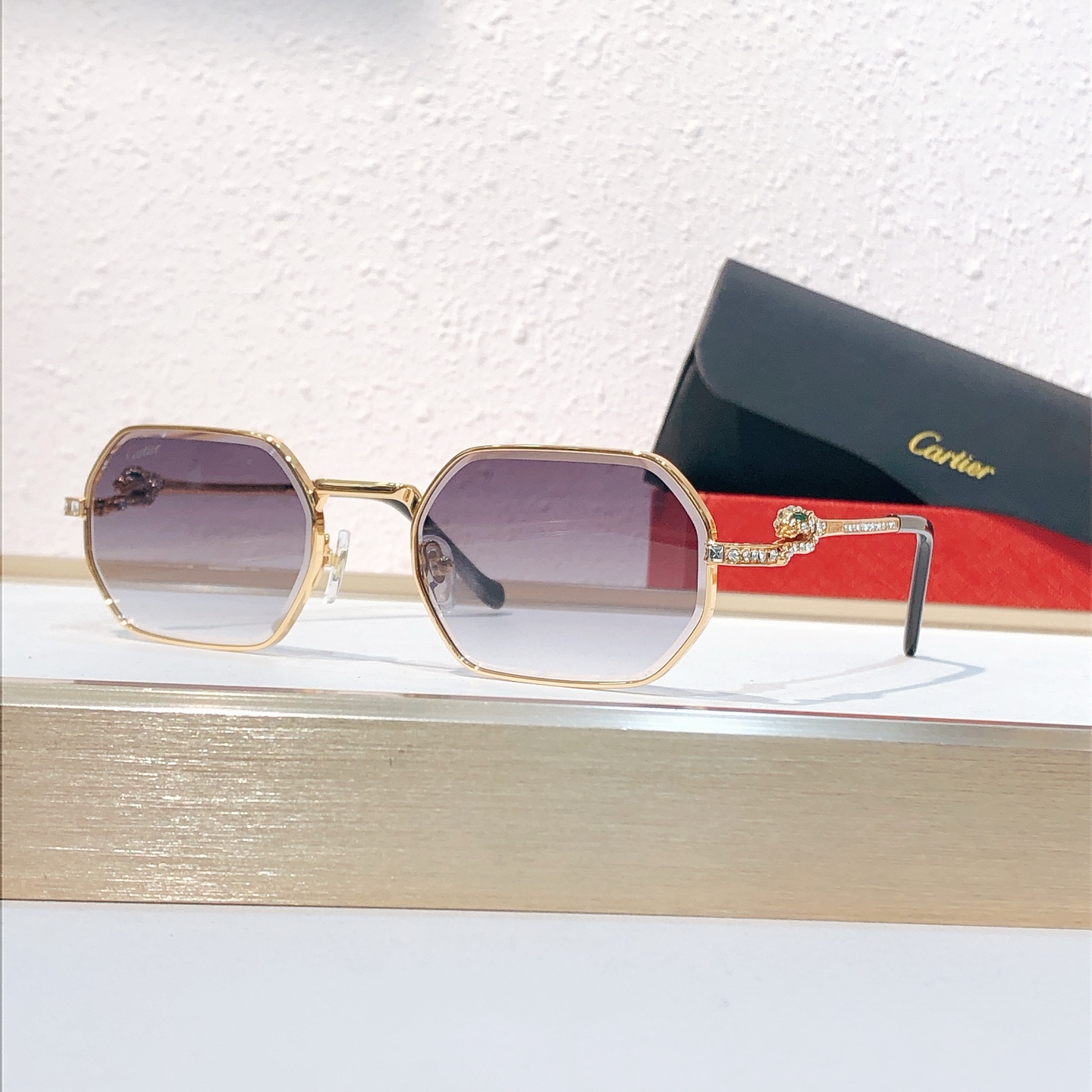 Cartier Cartie* MODEL：CT0728S SIZE:143 太阳镜1401540，变色片1741570