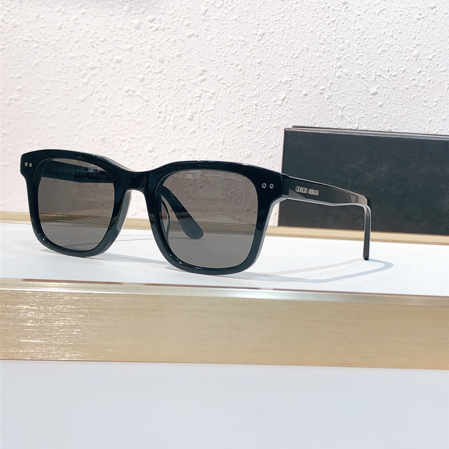 Armani EMPORIO ARMAN*