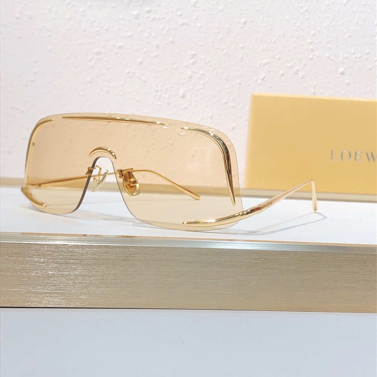 Loewe LOEW* MODEL：LW40193U