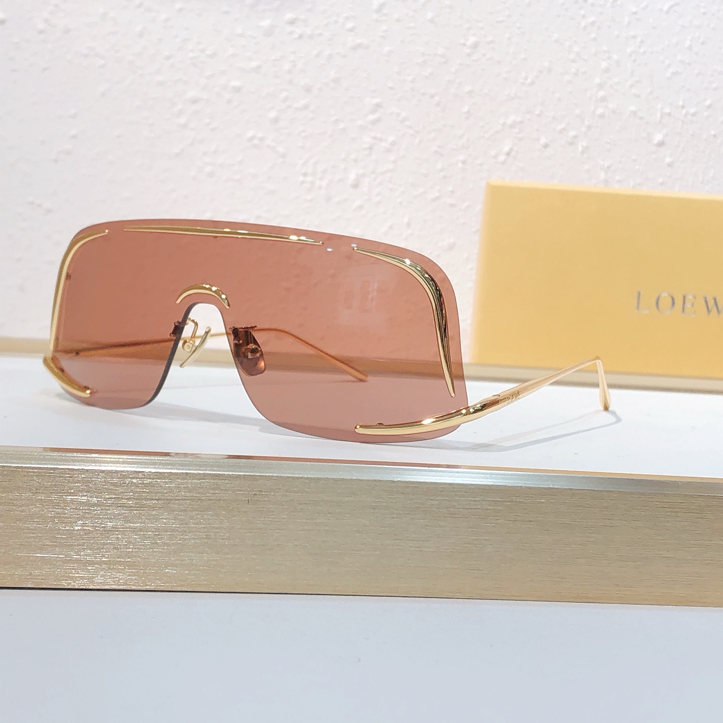 Loewe LOEW* MODEL：LW40193U