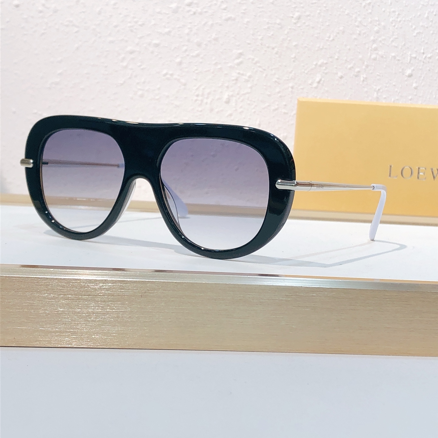 Loewe LOEW*