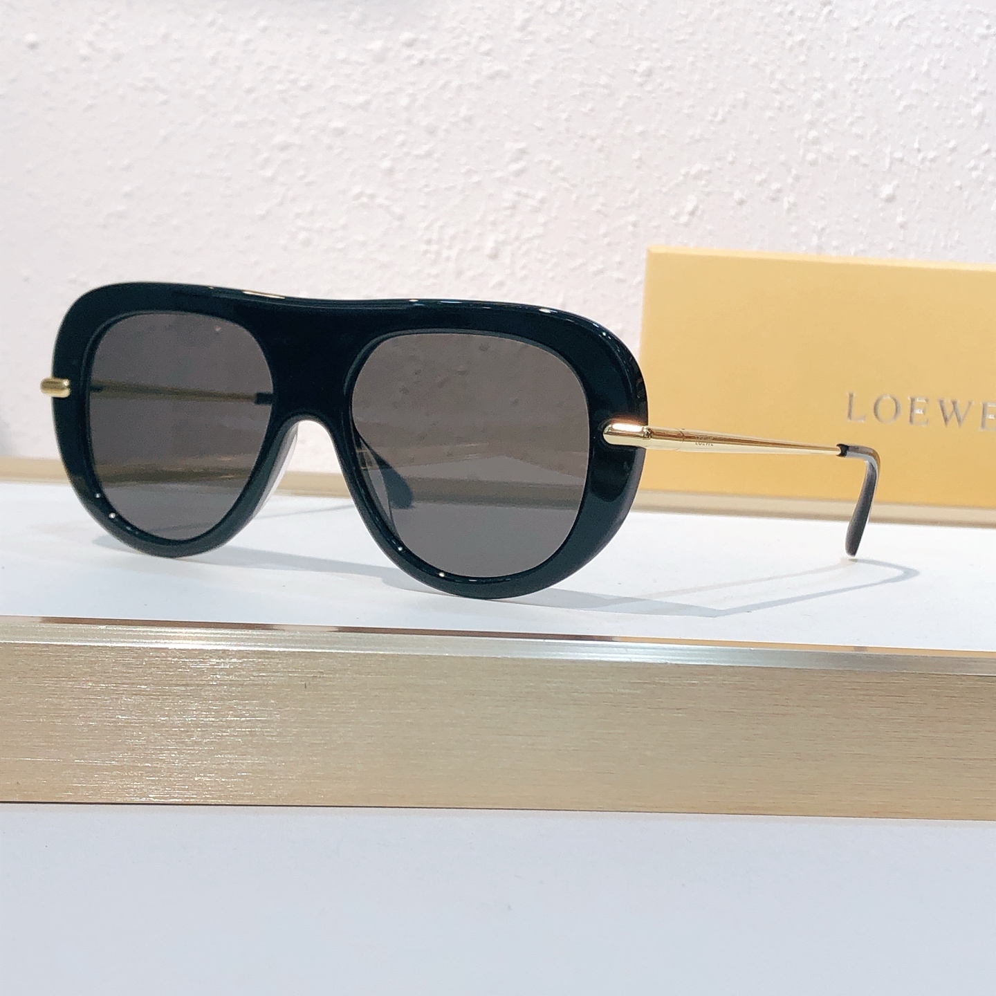 Loewe LOEW*