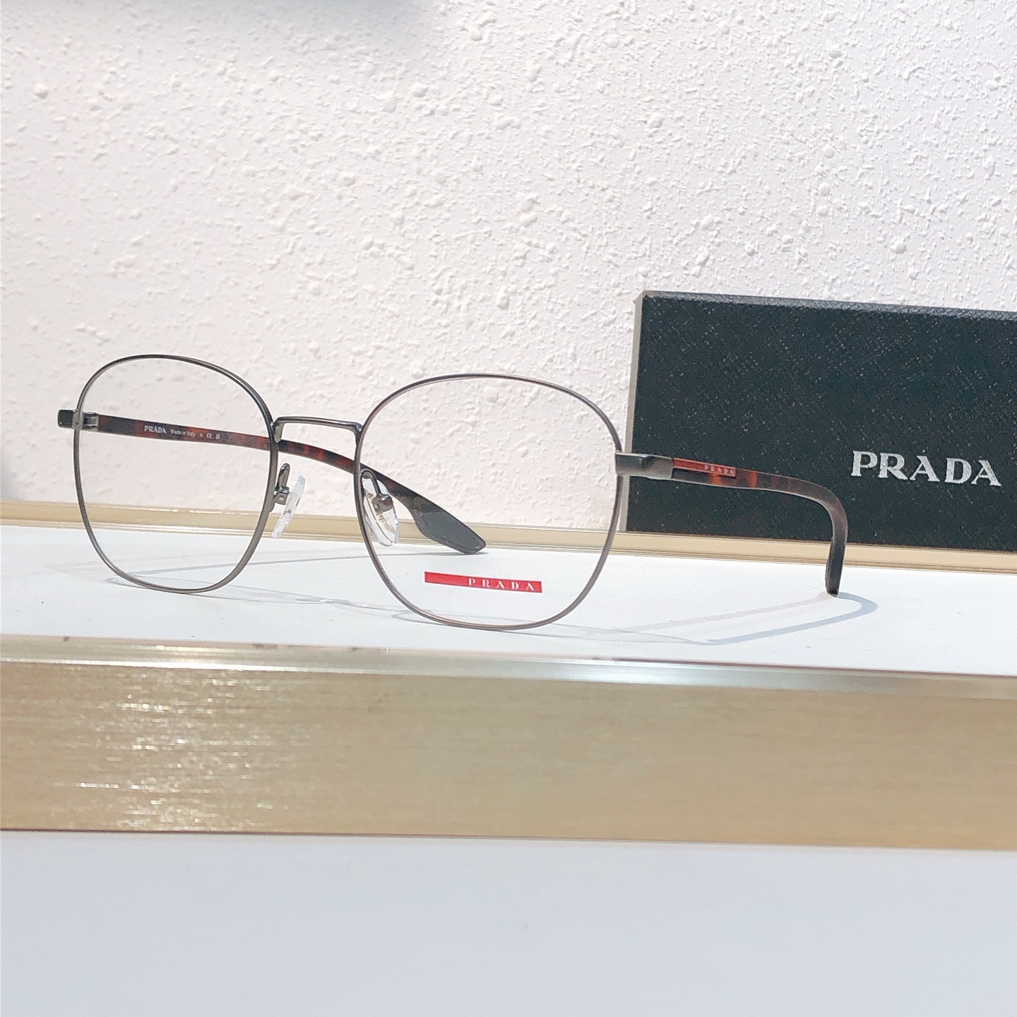 Prada PRAD* MODEL: VPS 51N
