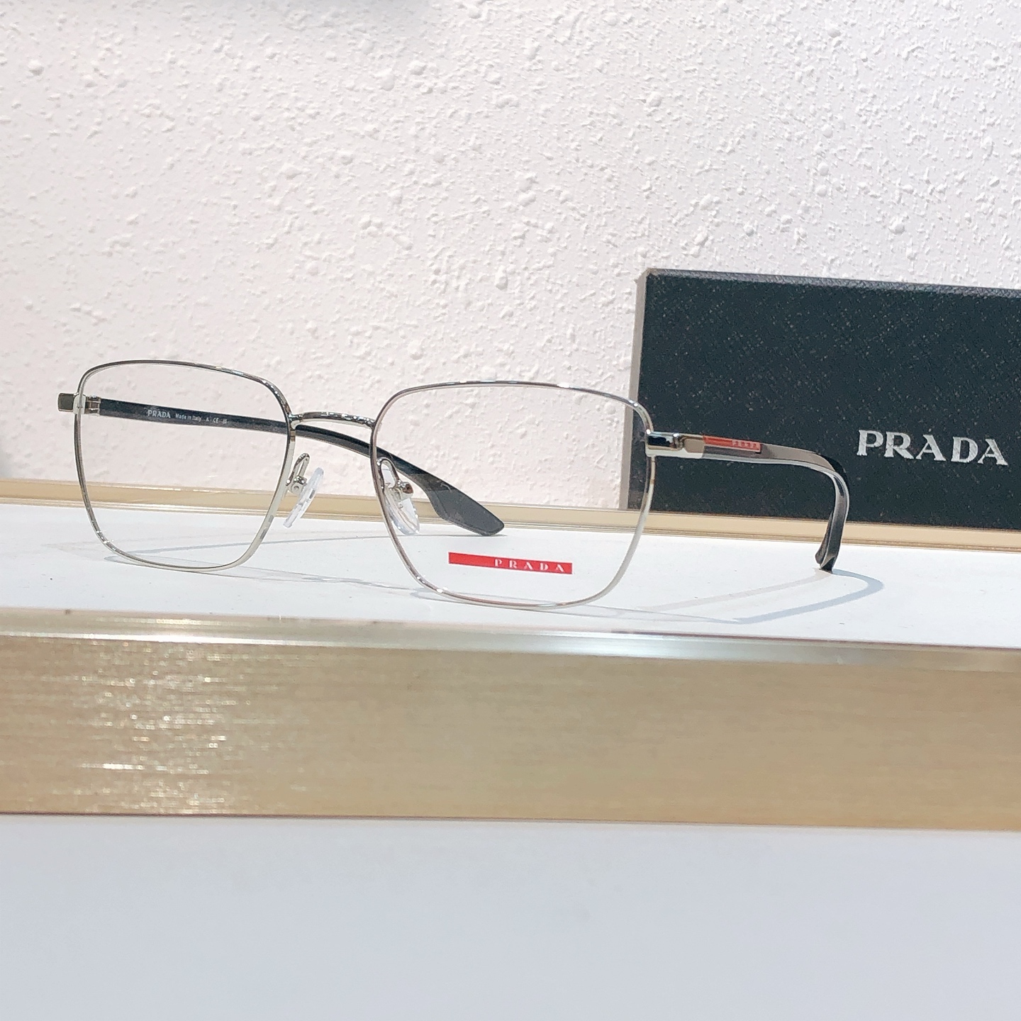 Prada PRAD* MODEL: VPS 52M