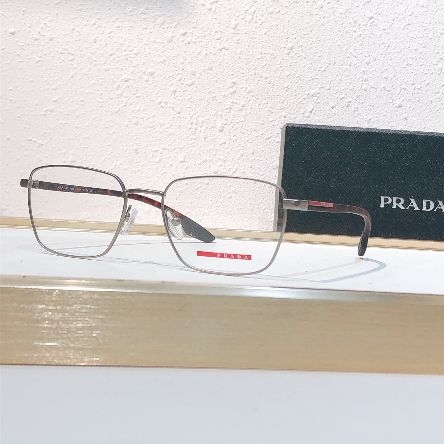 Prada PRAD* MODEL: VPS 52M
