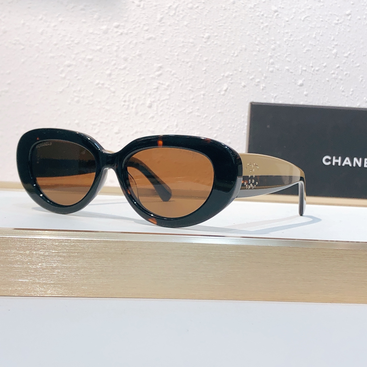 Chanel CHANEL*MODEL：CH5562B