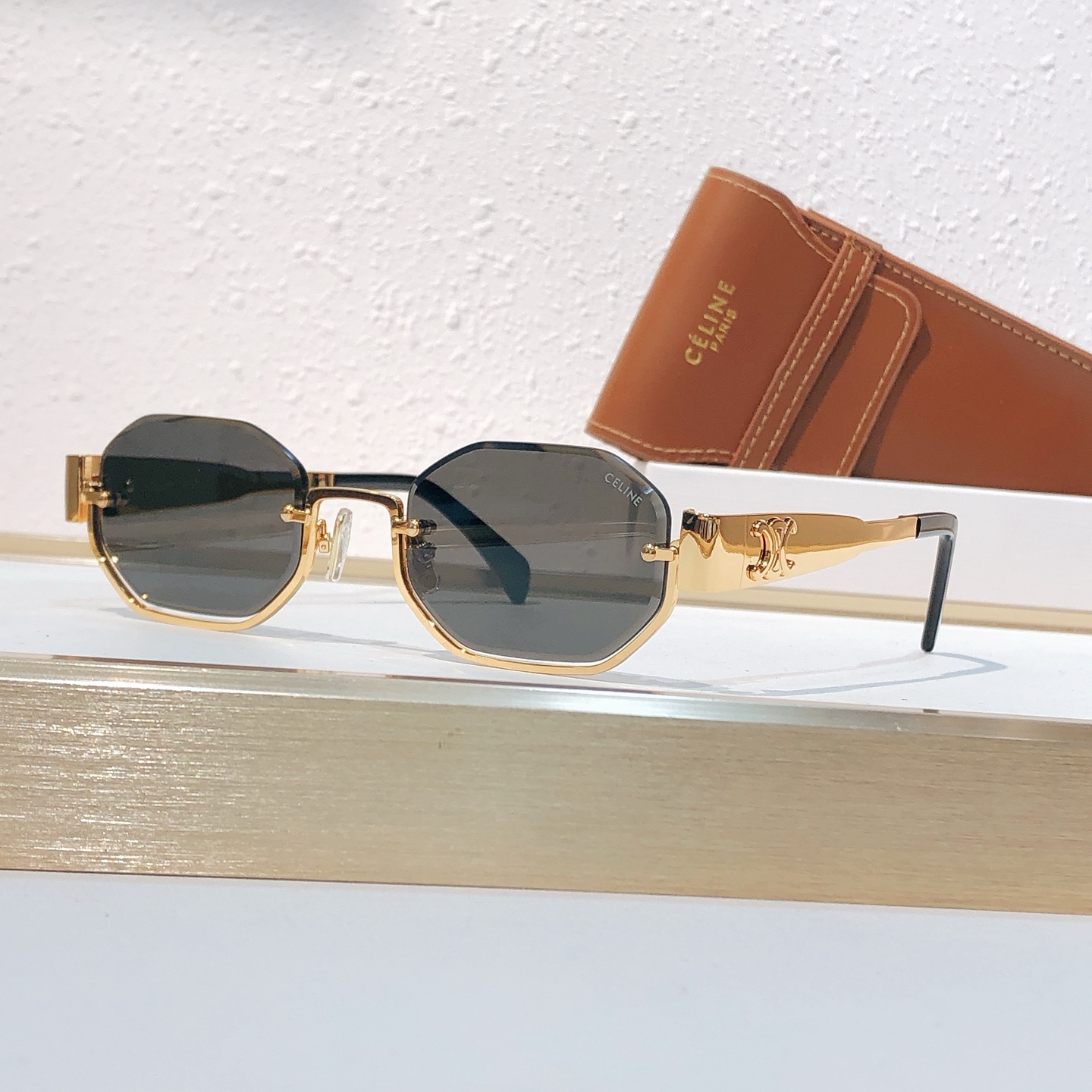 Celine CELIN* MODEL:CL42118U