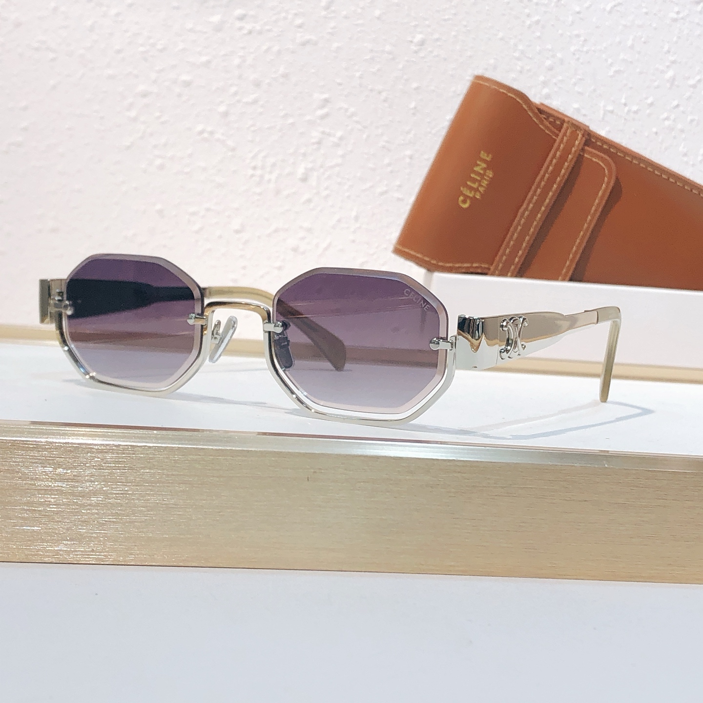 Celine CELIN* MODEL:CL42118U