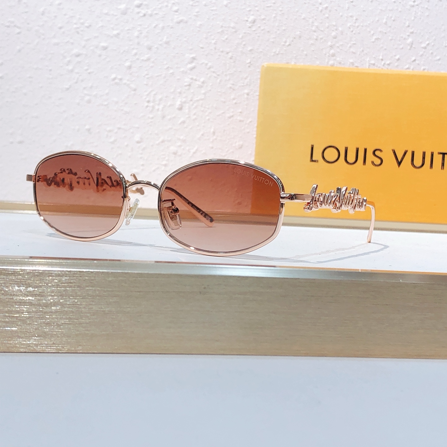 Louis Vuitton Louis Vuitto*