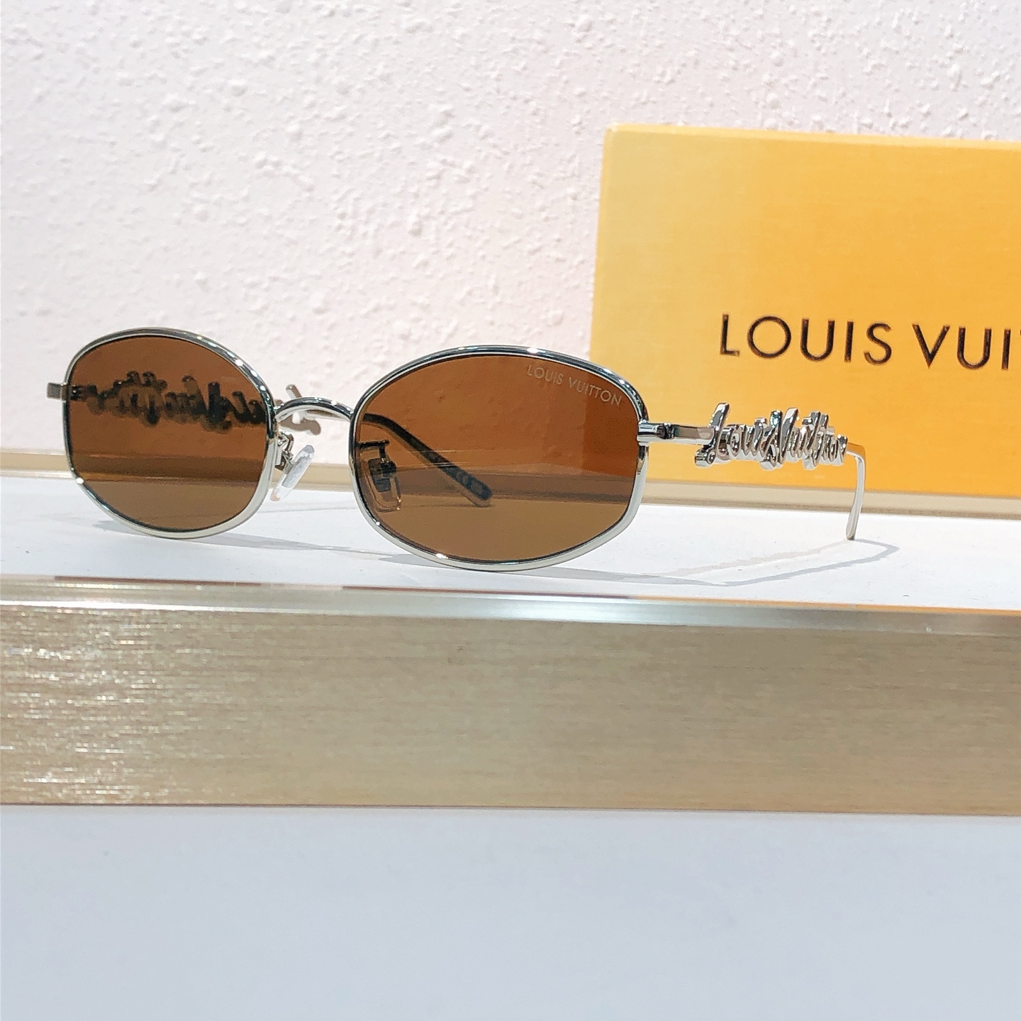 Louis Vuitton Louis Vuitto*