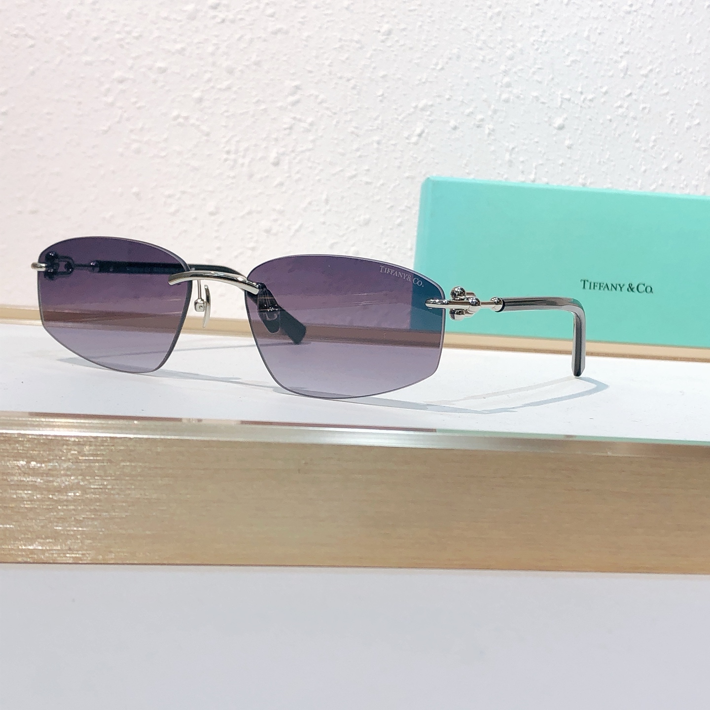 Tiffany & Co. TIFFANY&C*