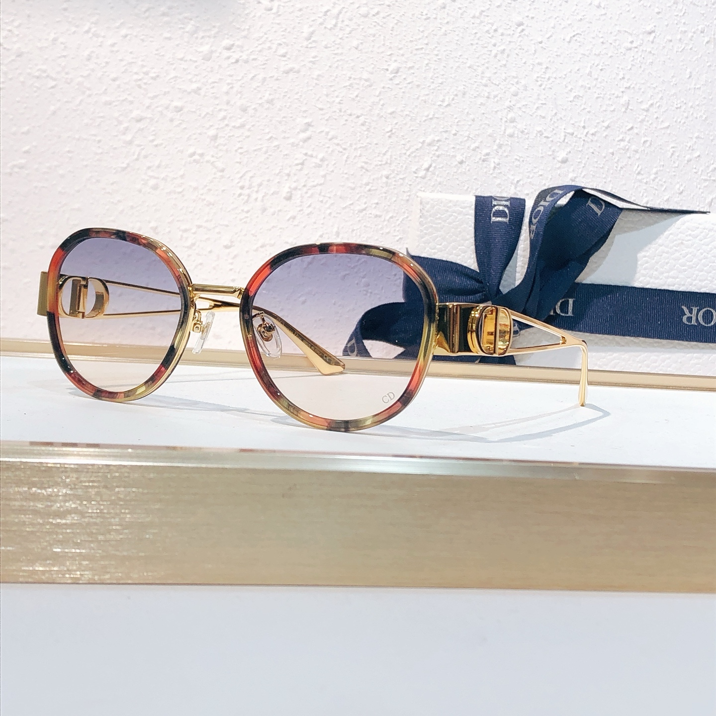 Dior DIO*MODEL：CD S17F