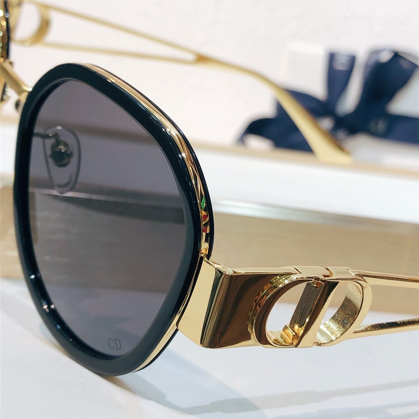 Dior DIO*MODEL：CD S17F