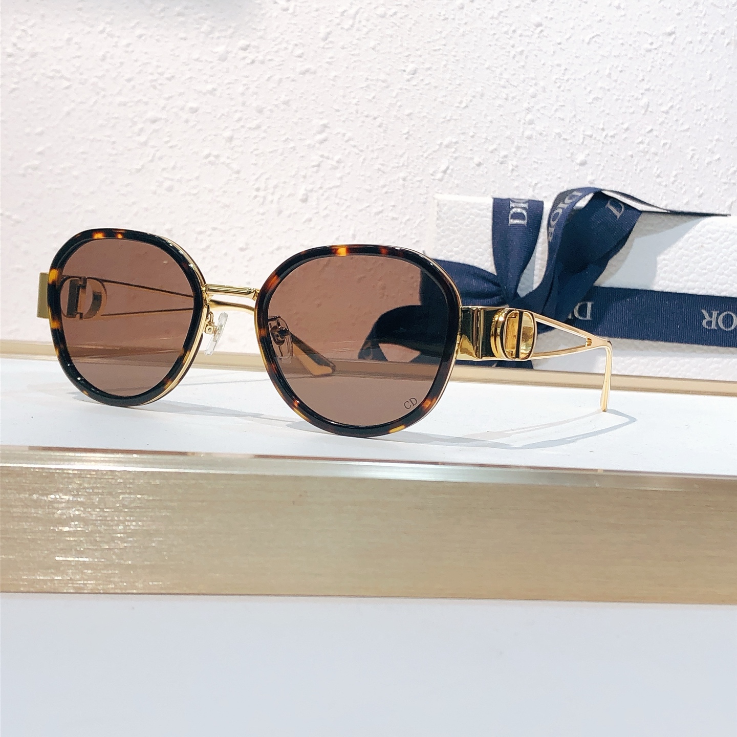 Dior DIO*MODEL：CD S17F