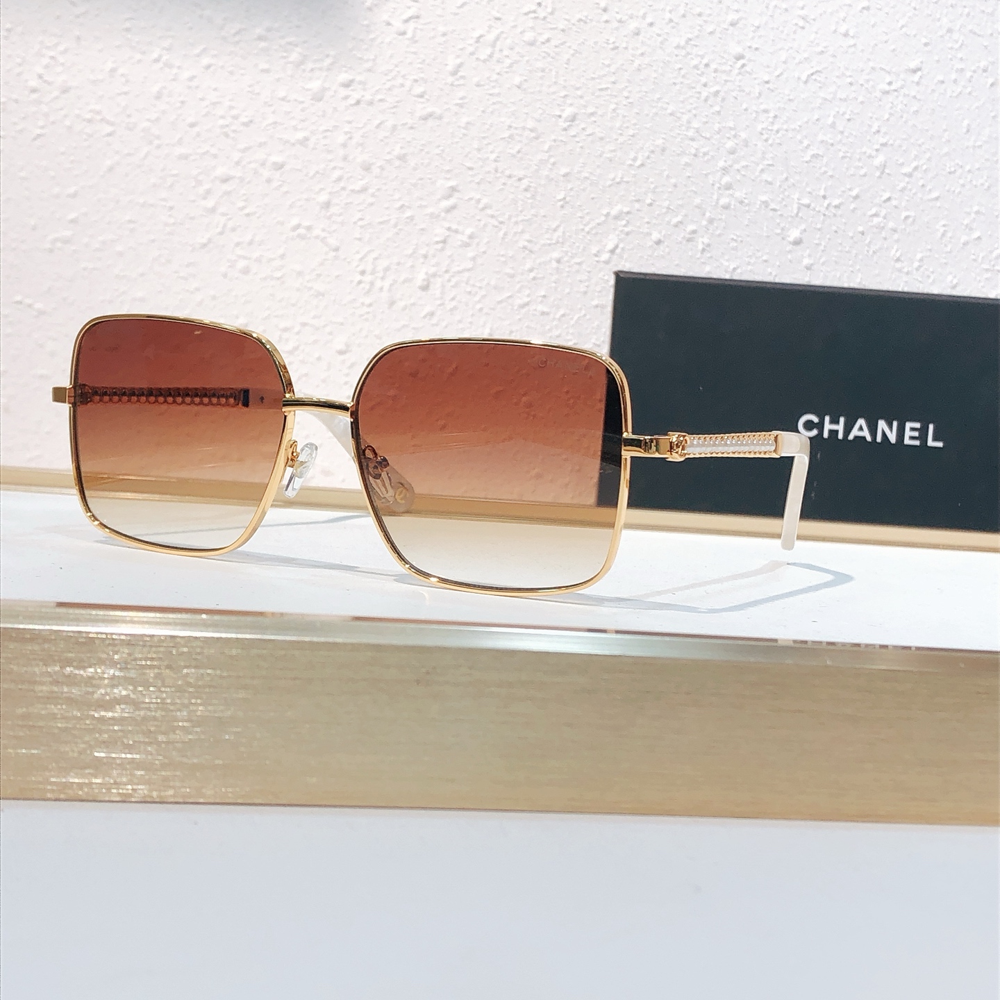 Chanel CHANE*
