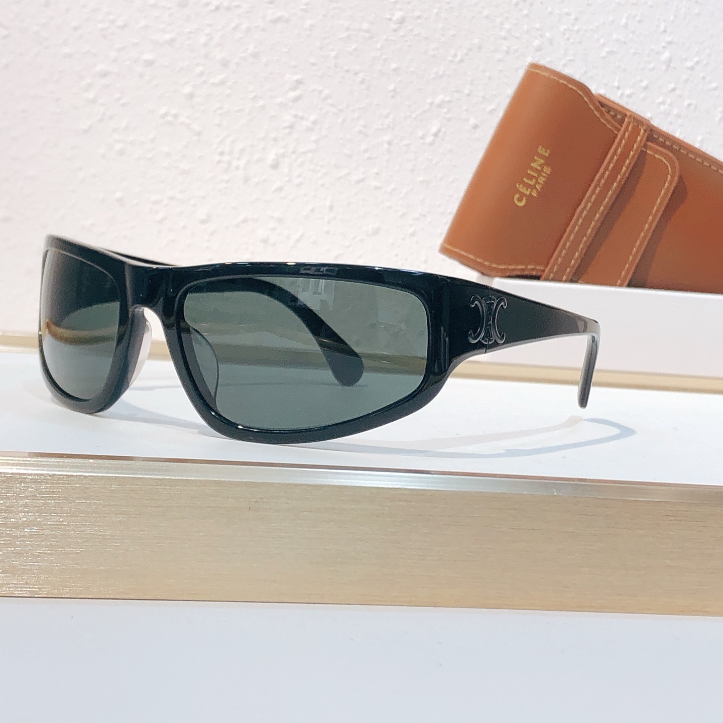 Celine CELIN*MODEL: CL40998U