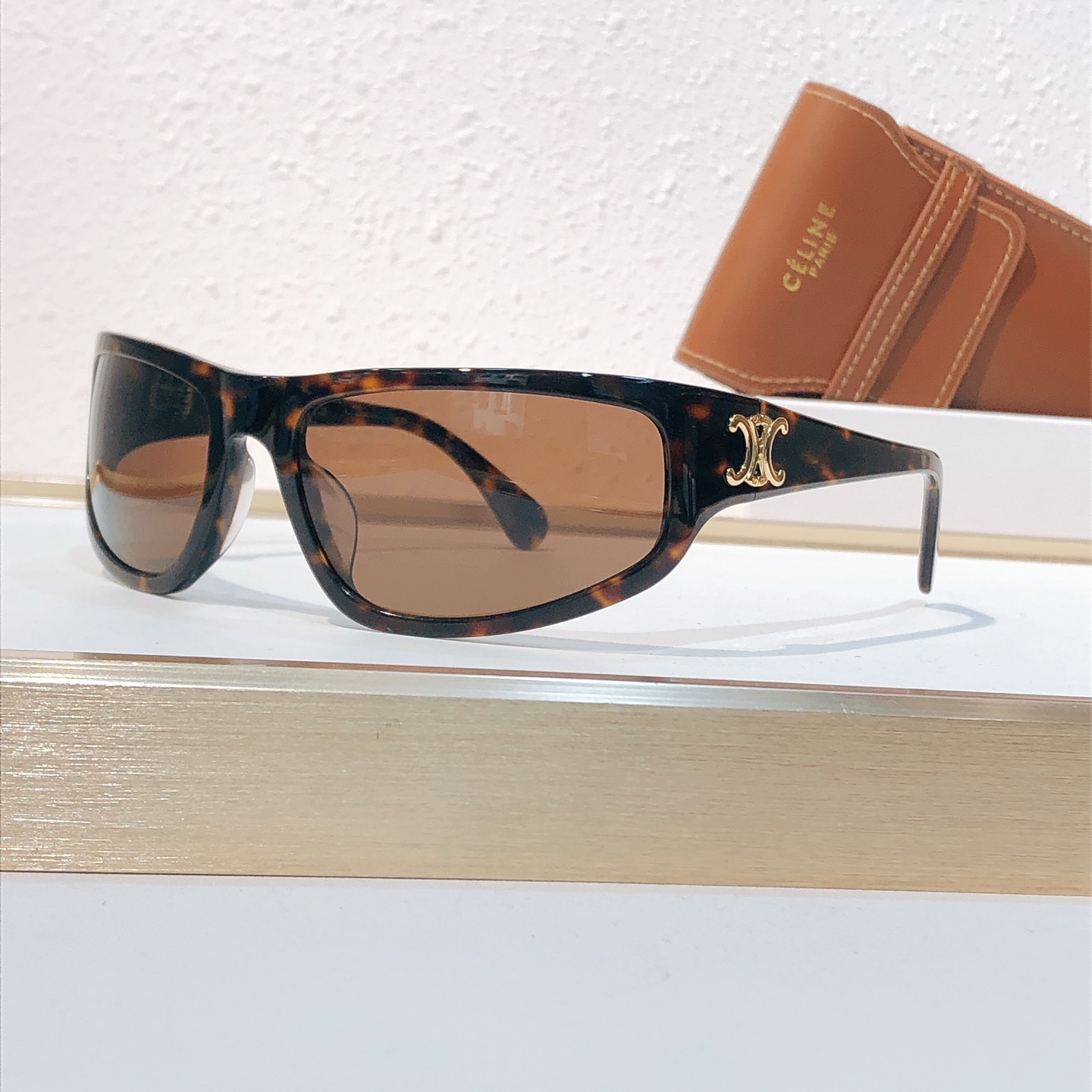 Celine CELIN*MODEL: CL40998U