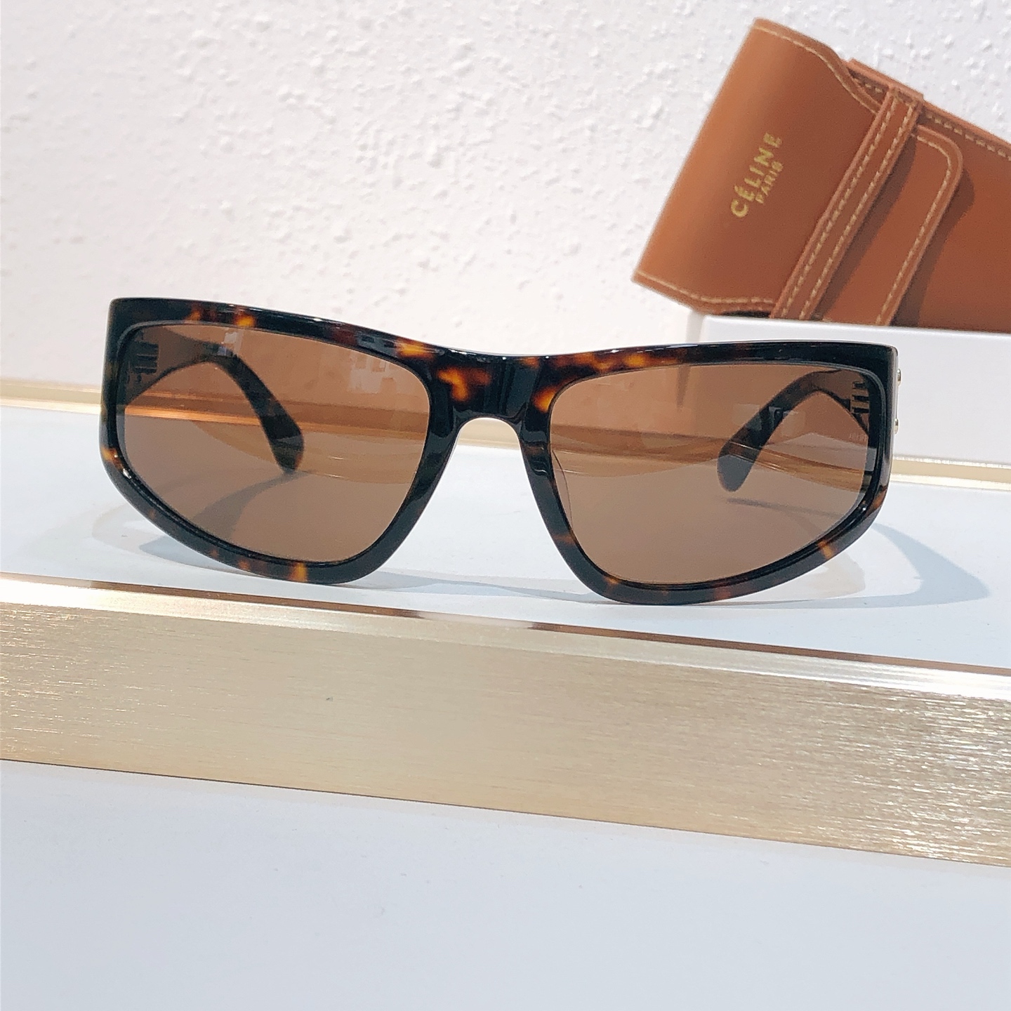 Celine CELIN*MODEL: CL40998U