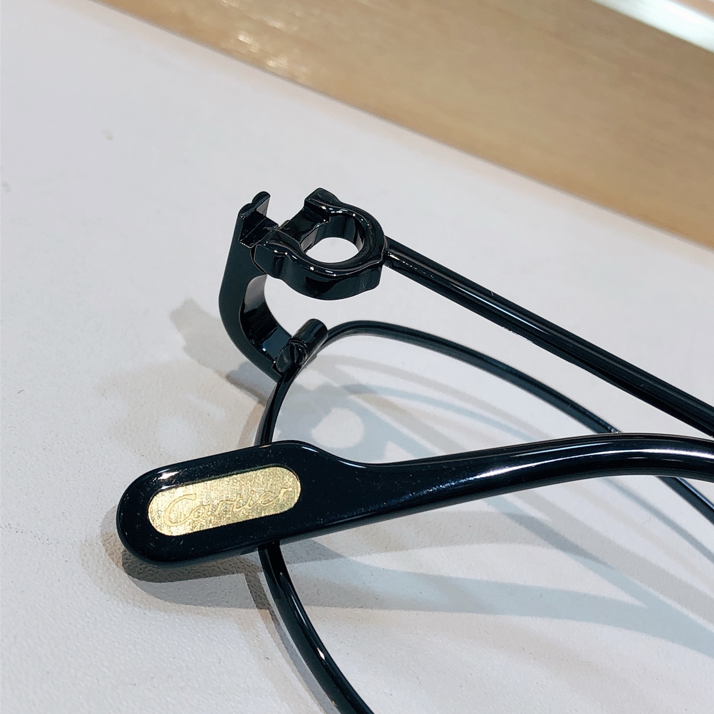 Cartier Cartie*MODEL：CT0528OA