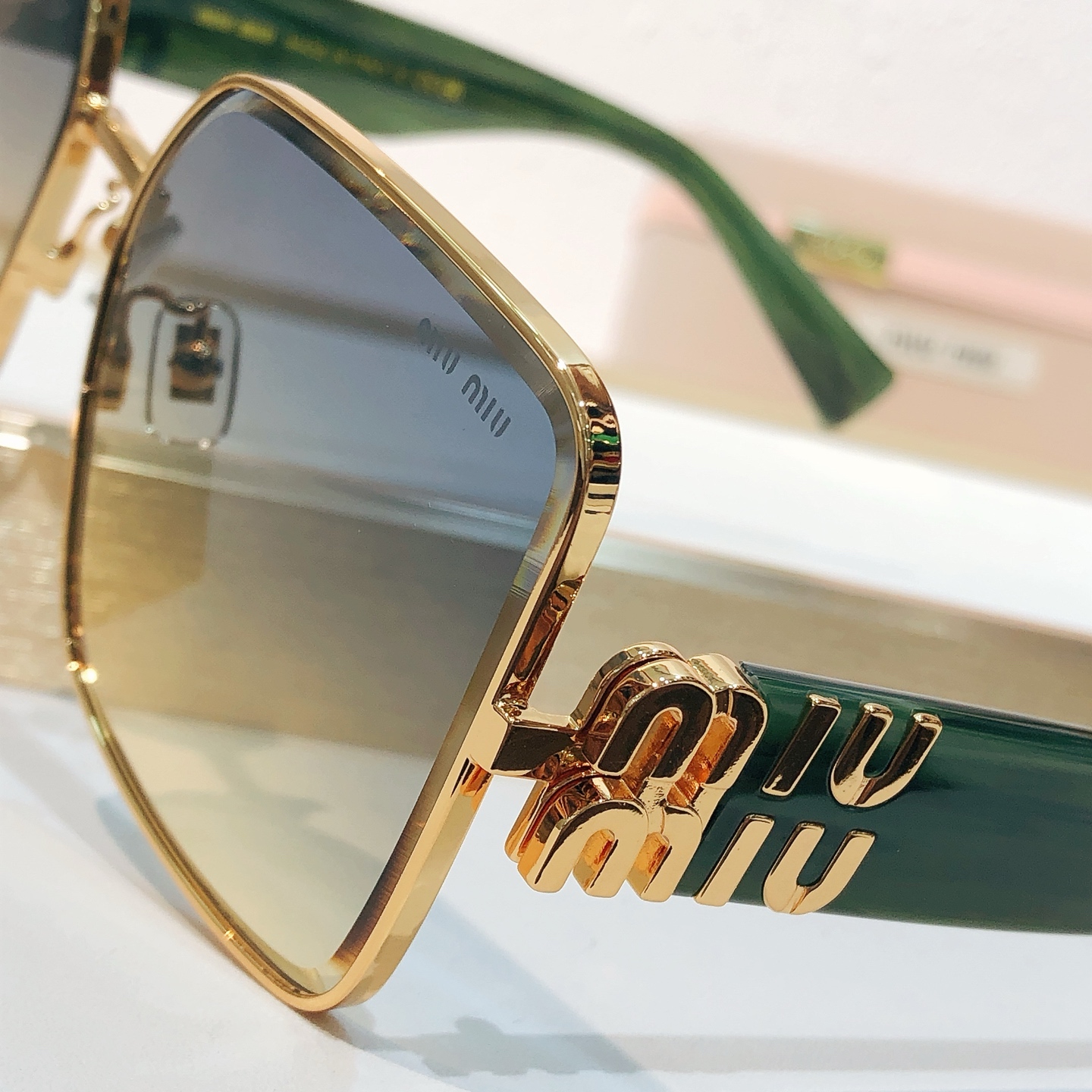 Miu Miu MIU MI*