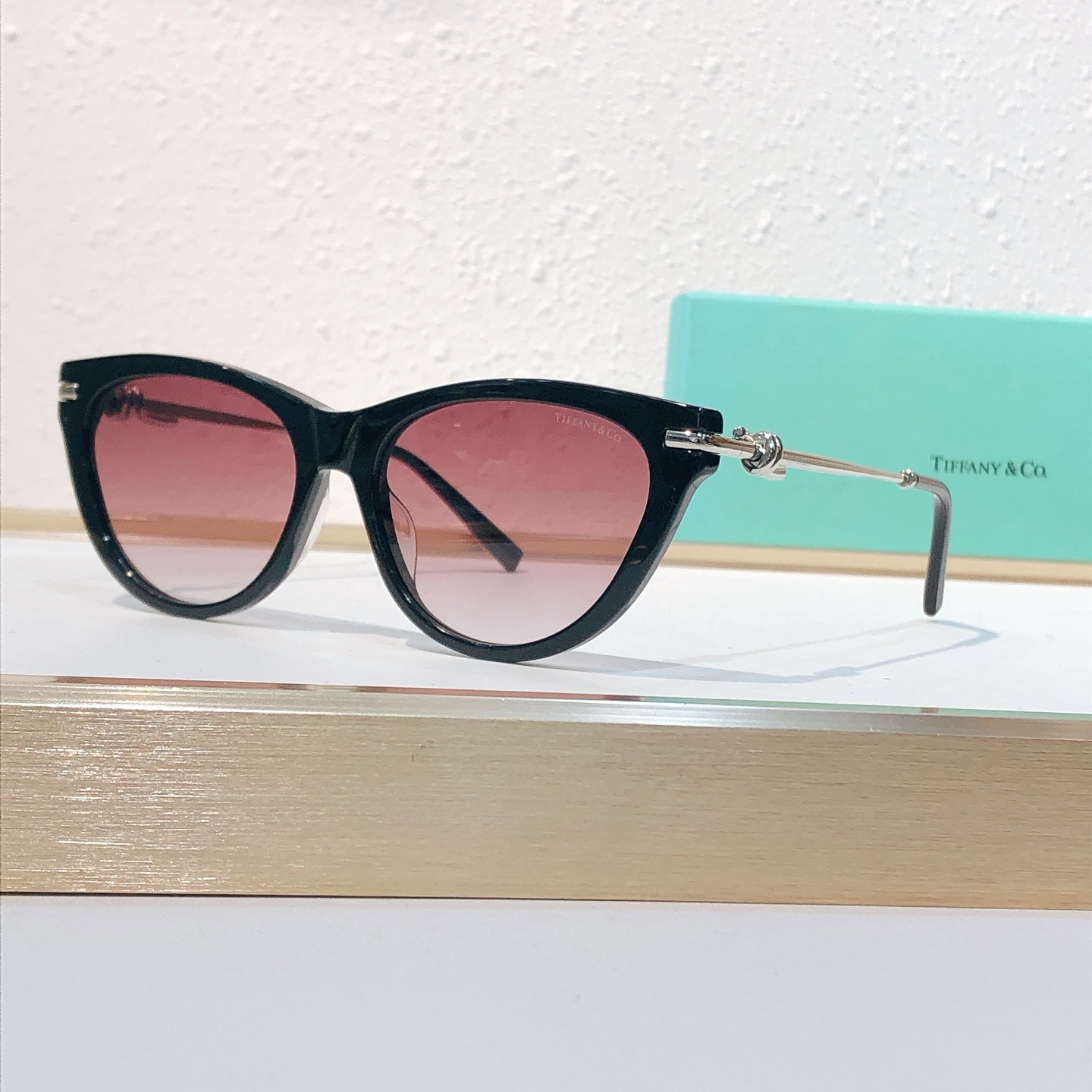 Tiffany & Co. TIFFANY&Co