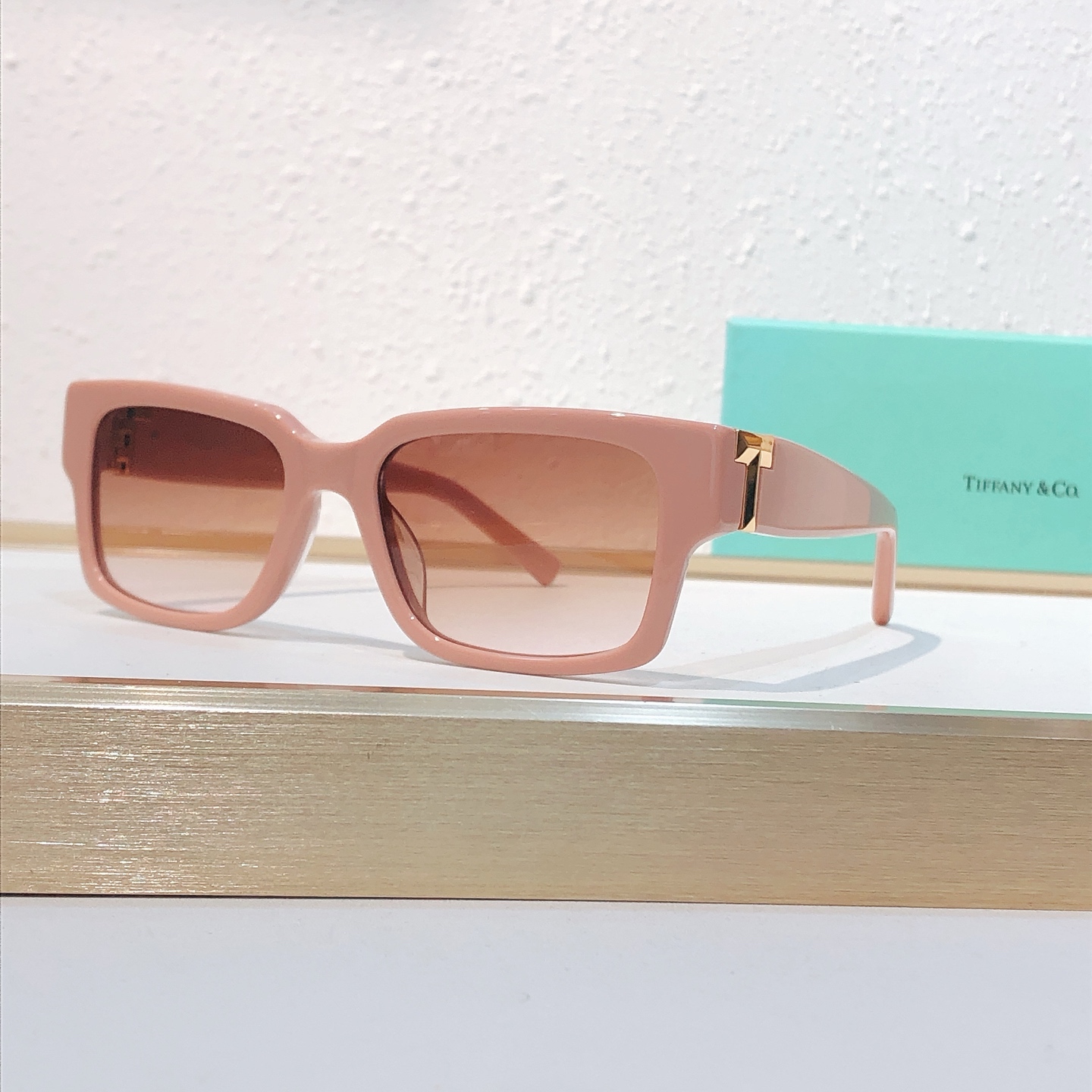 Tiffany & Co. TIFFANY&Co