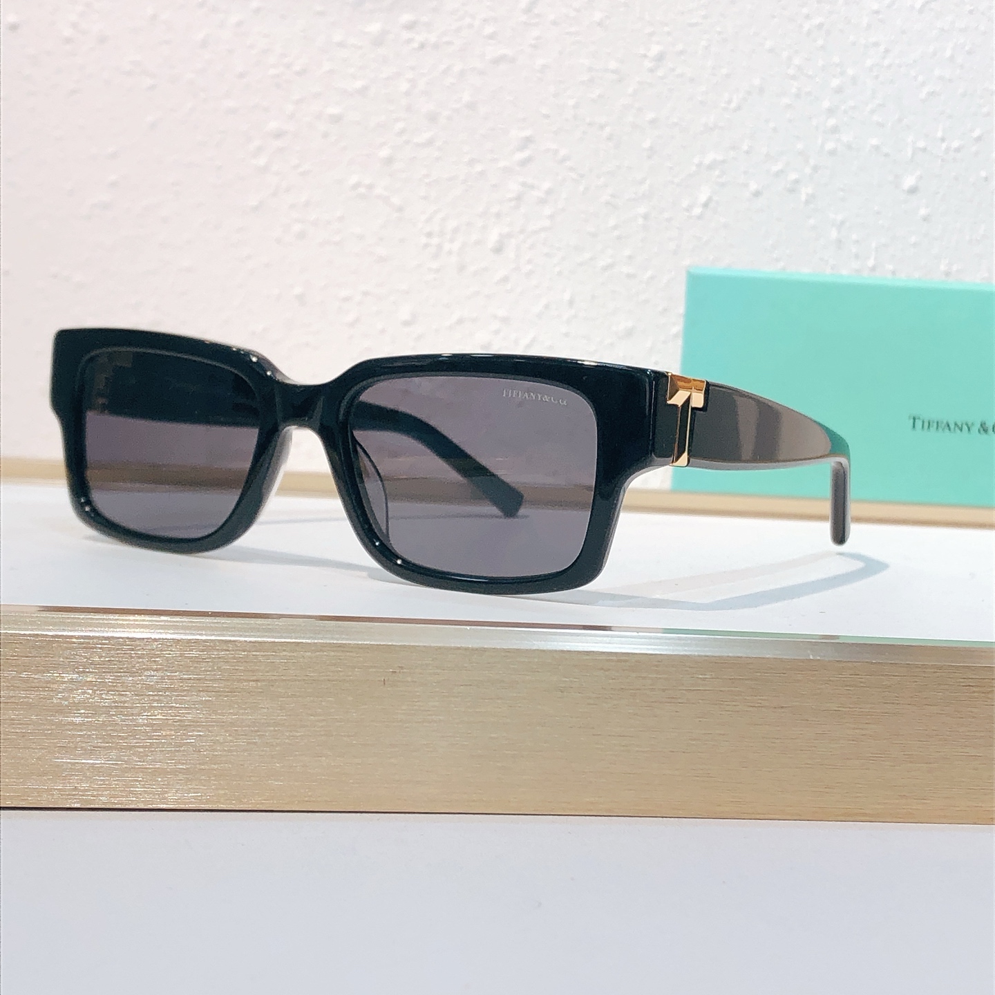 Tiffany & Co. TIFFANY&Co