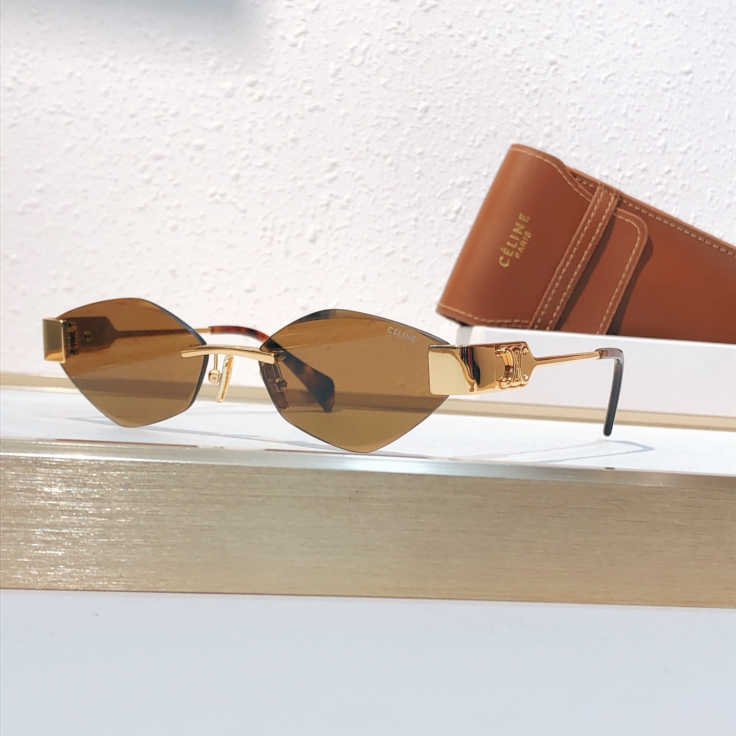 Celine CELIN*MODEL: CL1575LU