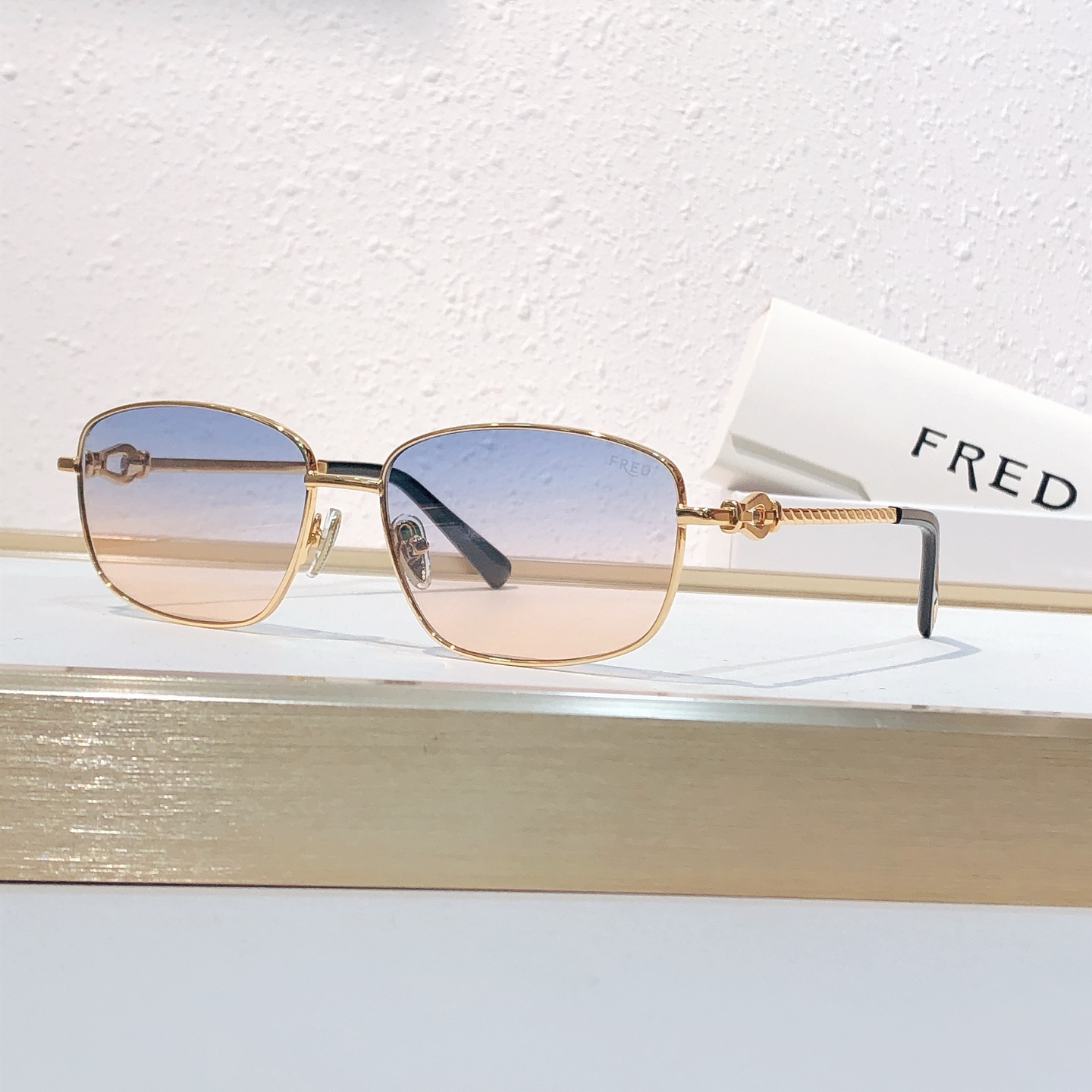 Fred FRED