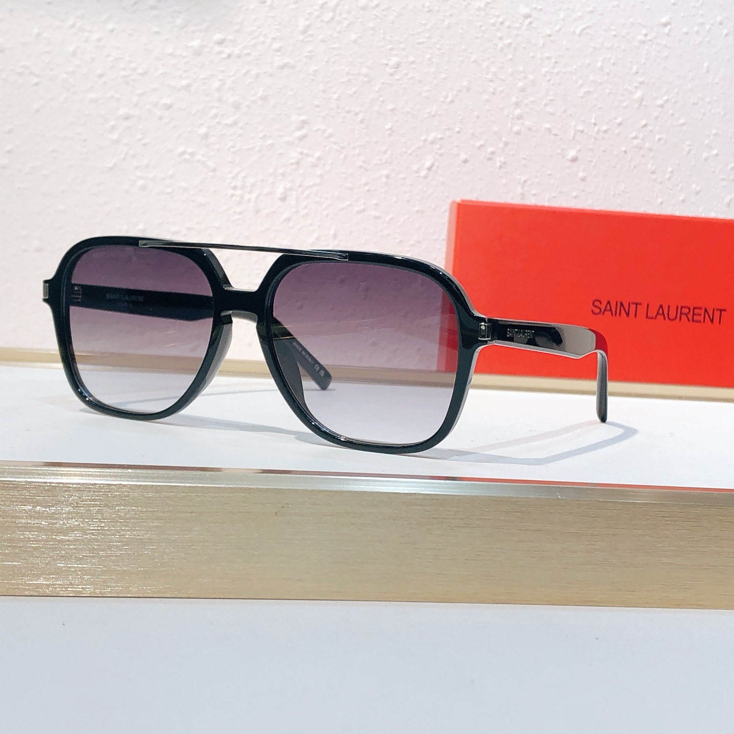 Saint Laurent SAINT LAUREN